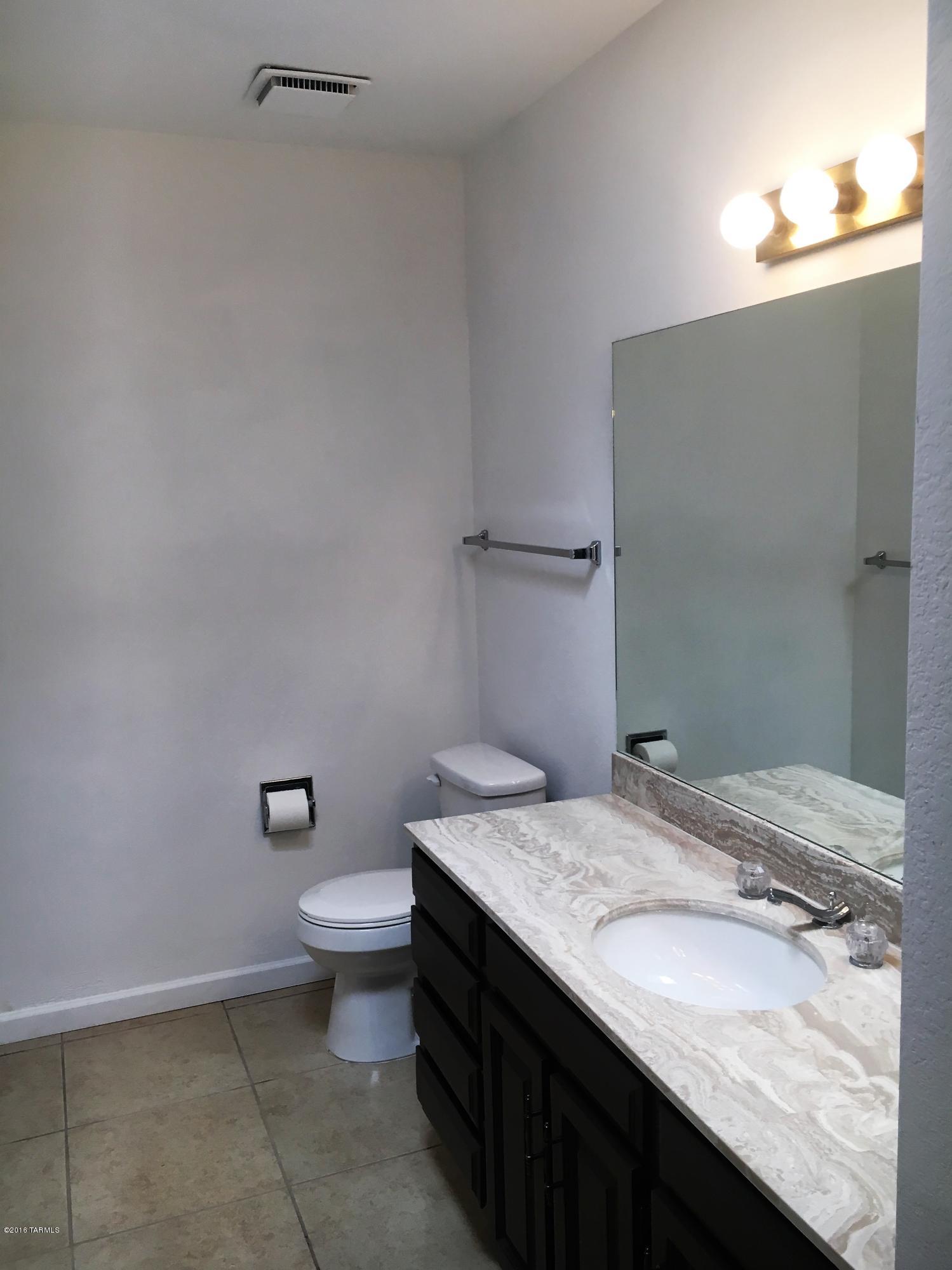 Tierra Serena Townhouses (1-117) - Residential Lease
