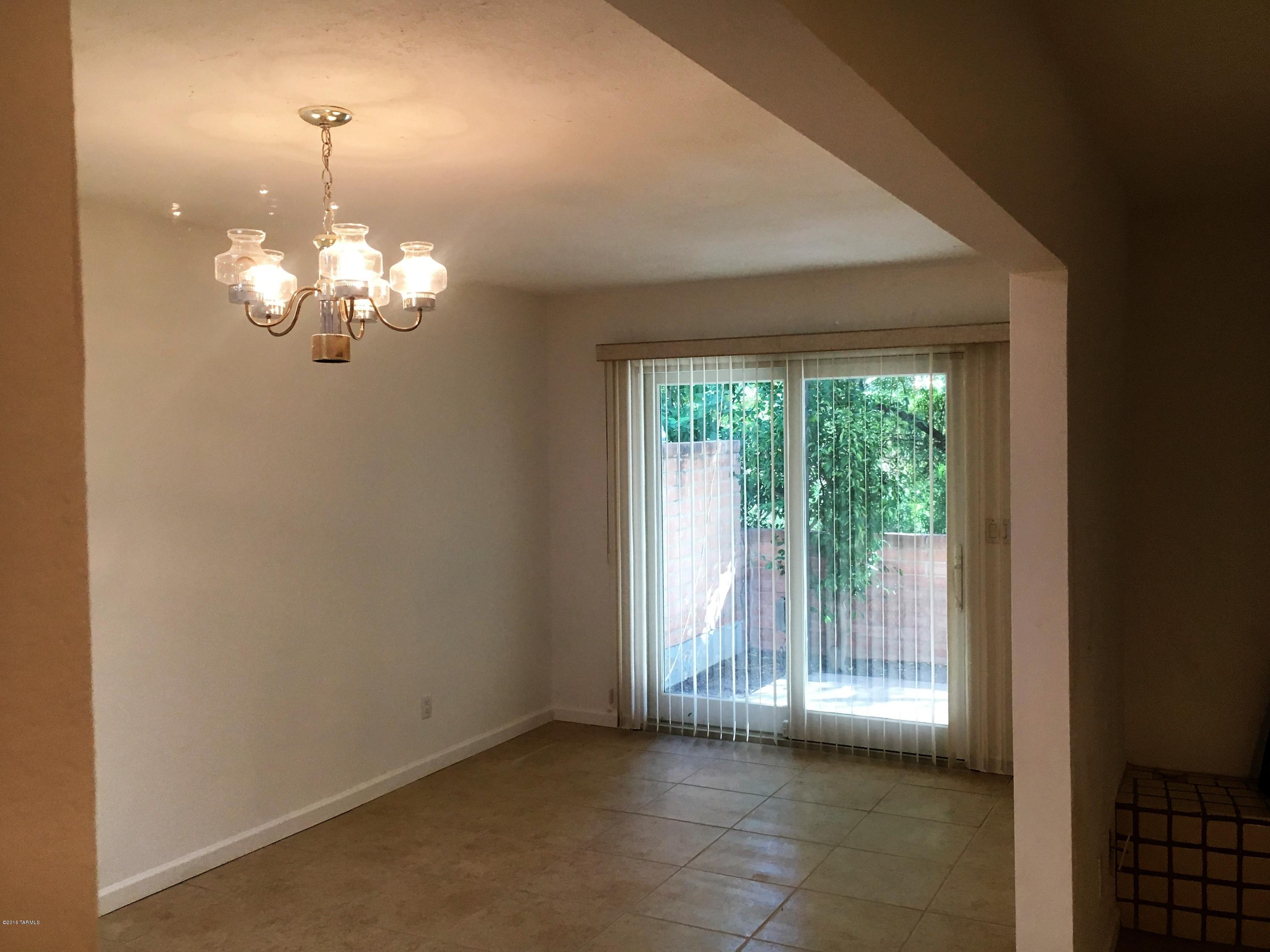 Tierra Serena Townhouses (1-117) - Residential Lease