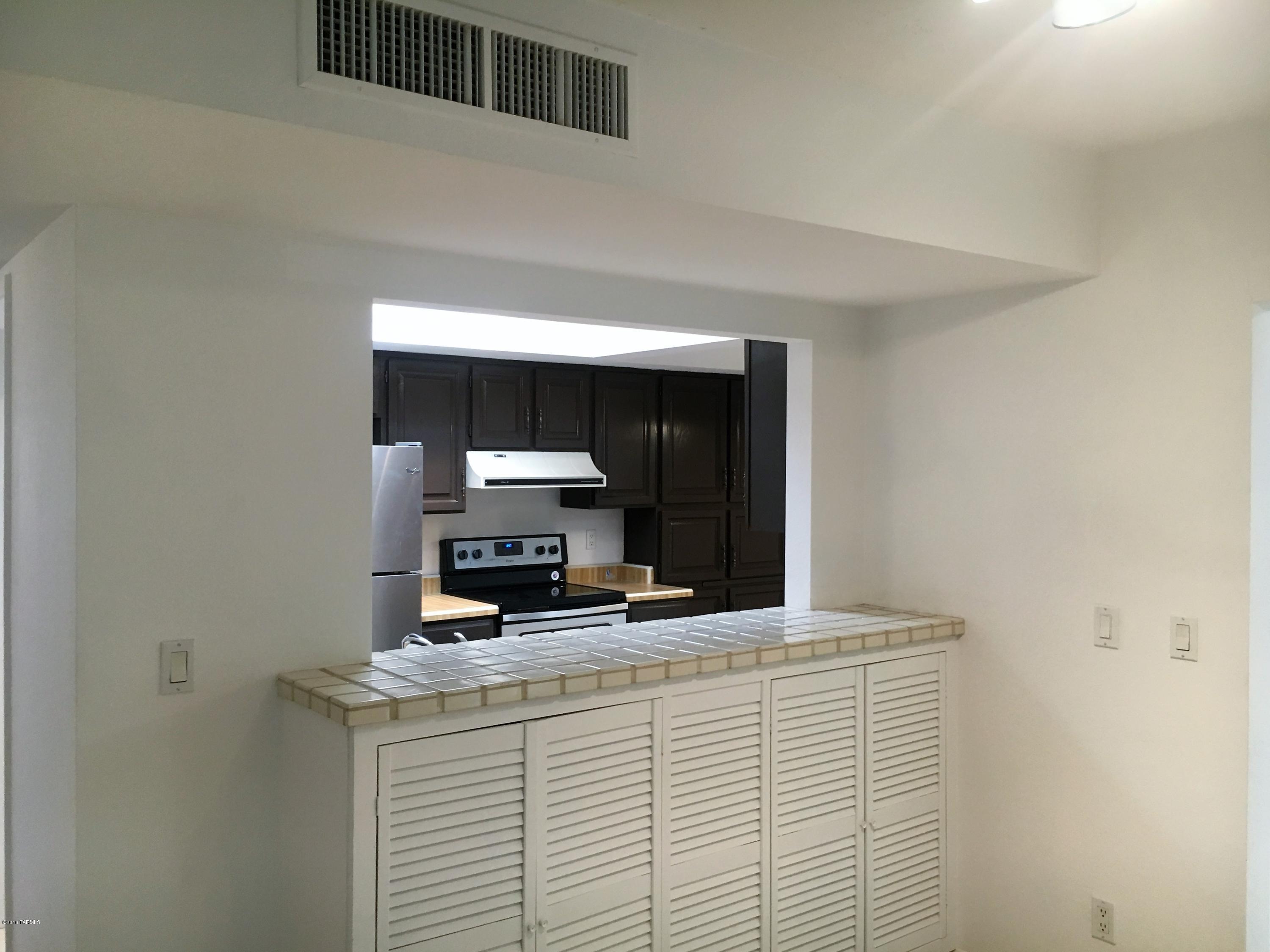 Tierra Serena Townhouses (1-117) - Residential Lease