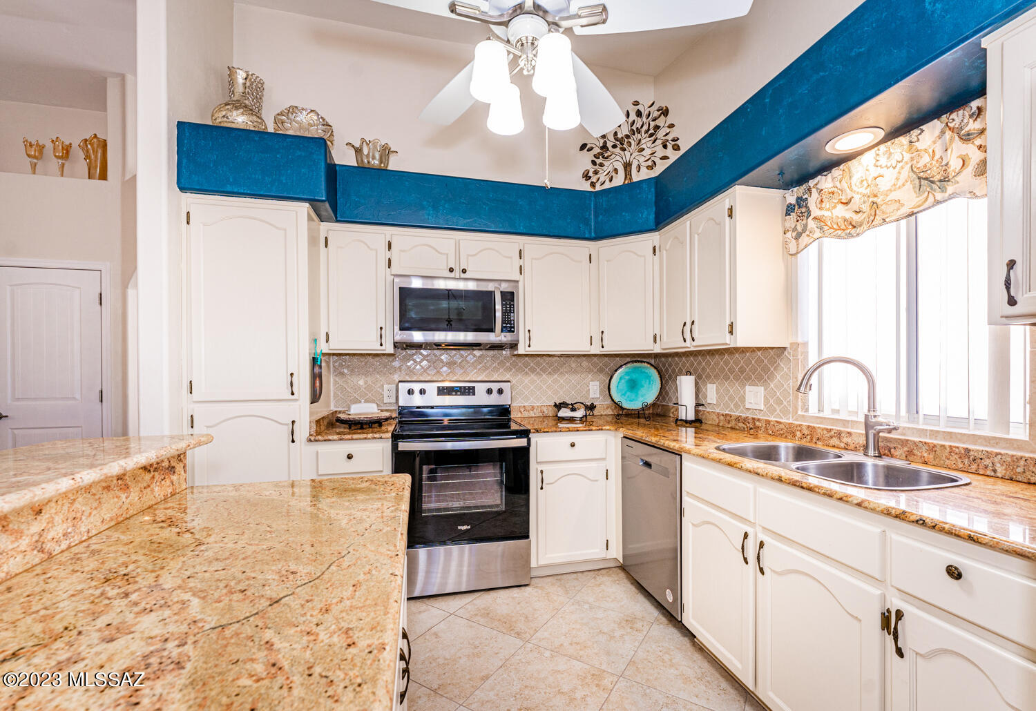 Colonia De Los Alamos - Desert Creek - Residential