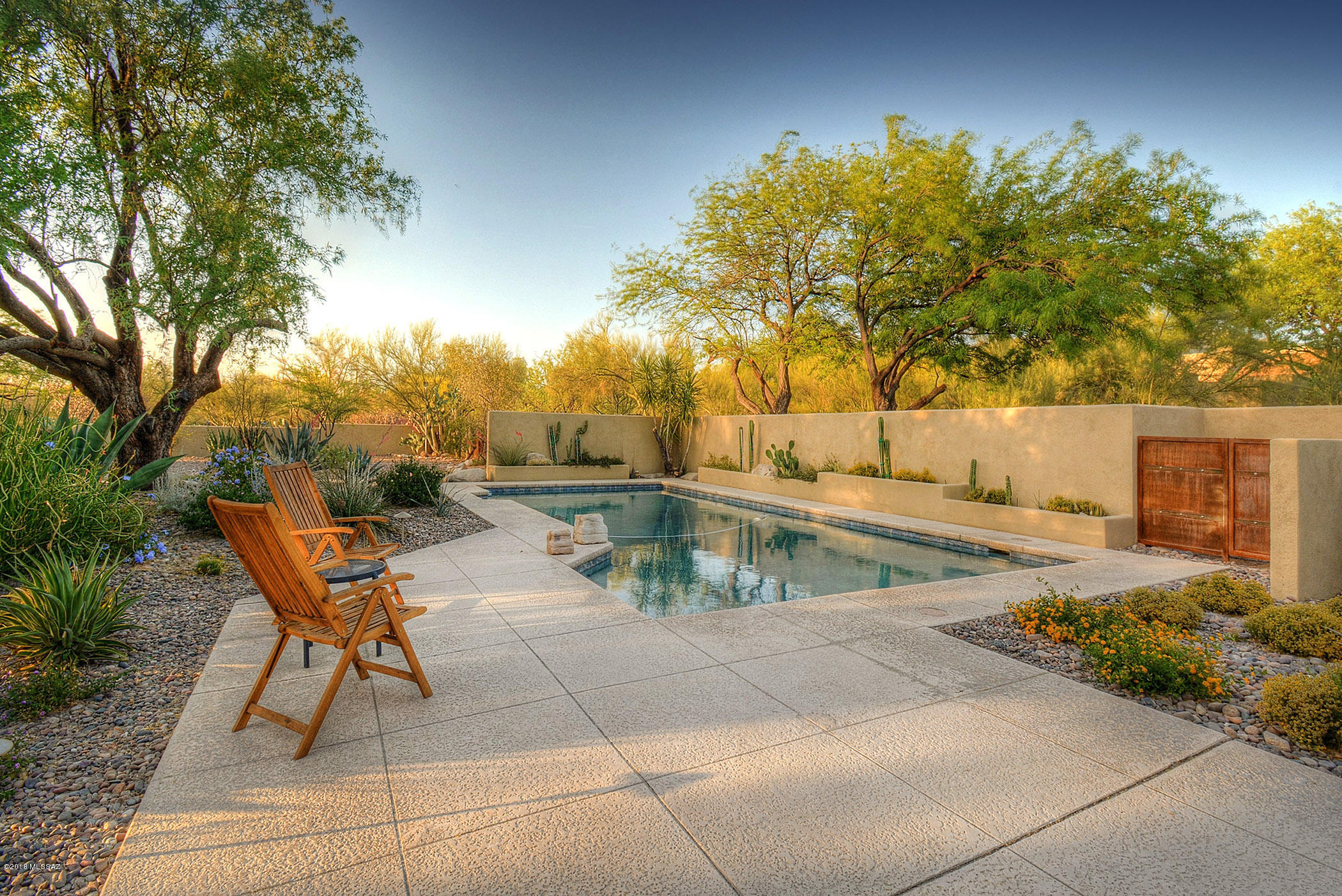Paseo Los Altos (1-8) - Residential