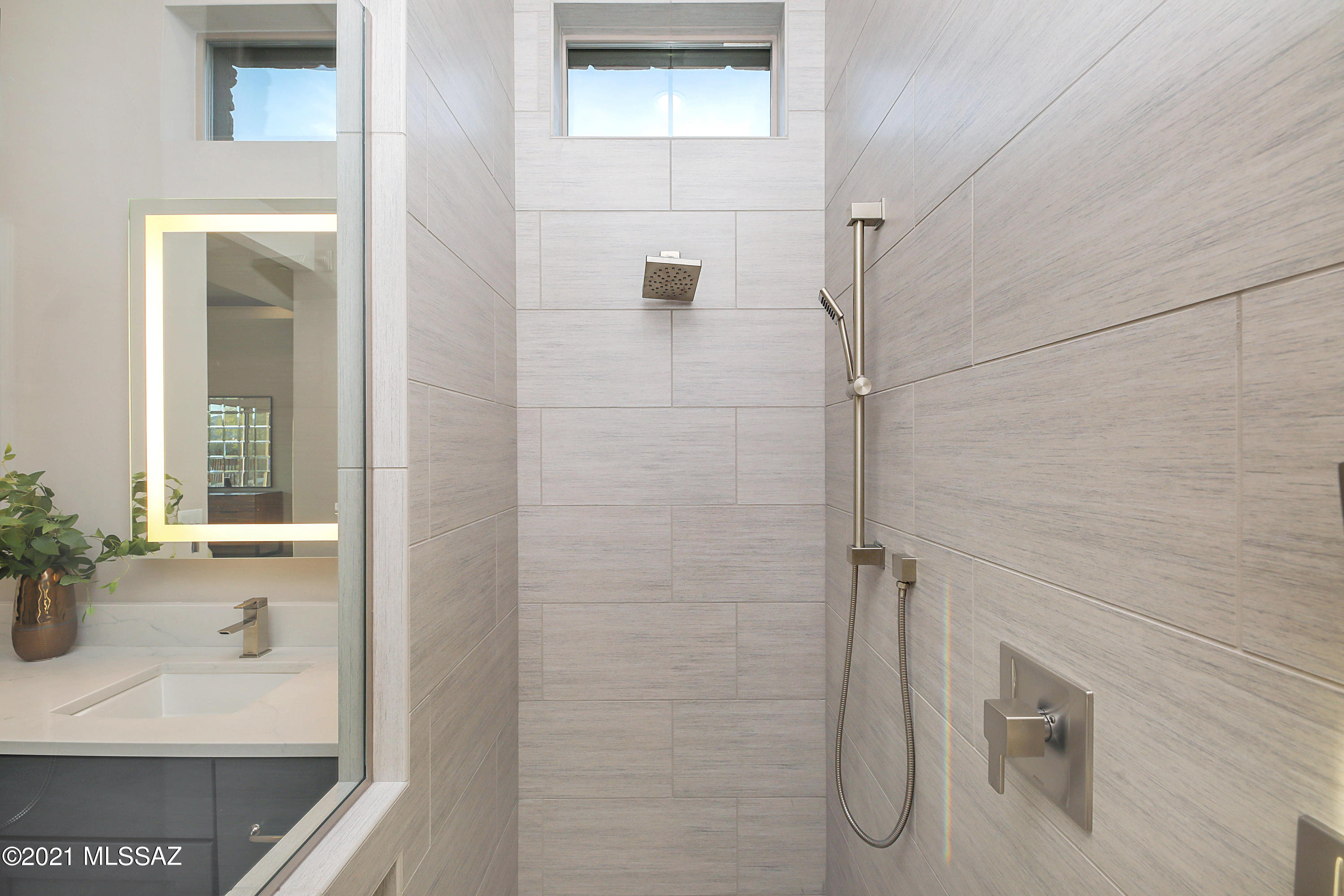 The Enclave At Stone Canyon V - Residential