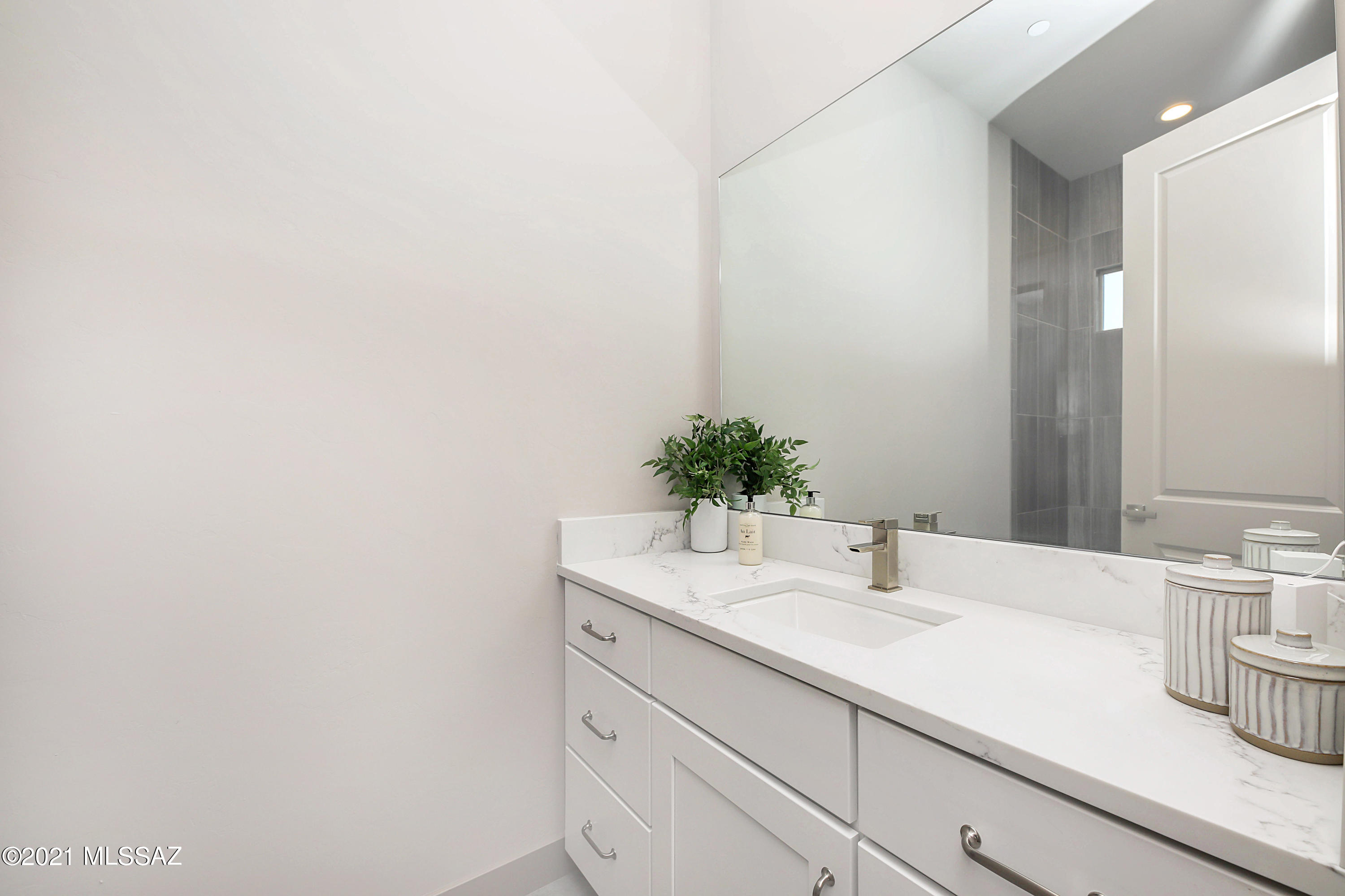 The Enclave At Stone Canyon V - Residential