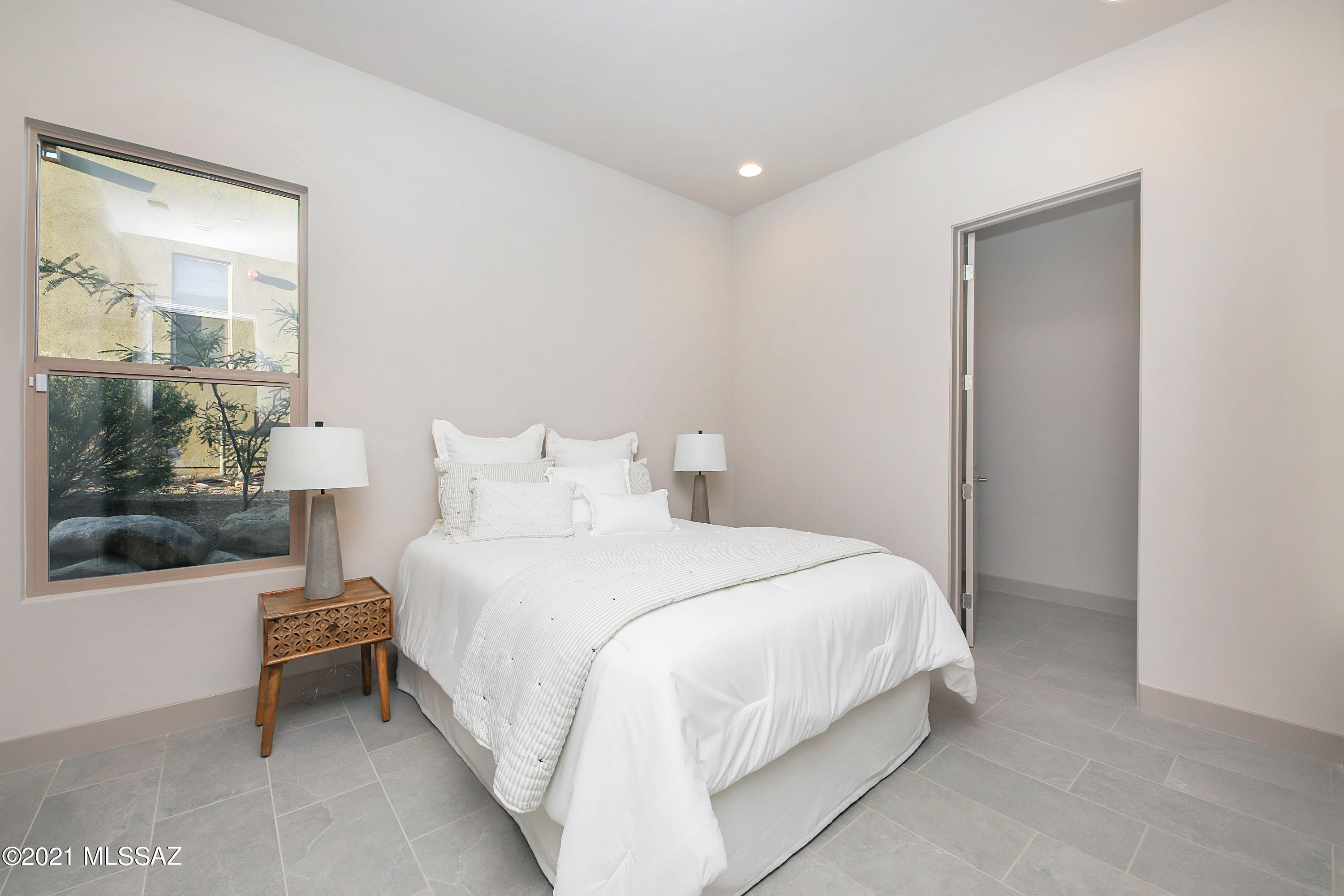 The Enclave At Stone Canyon V - Residential