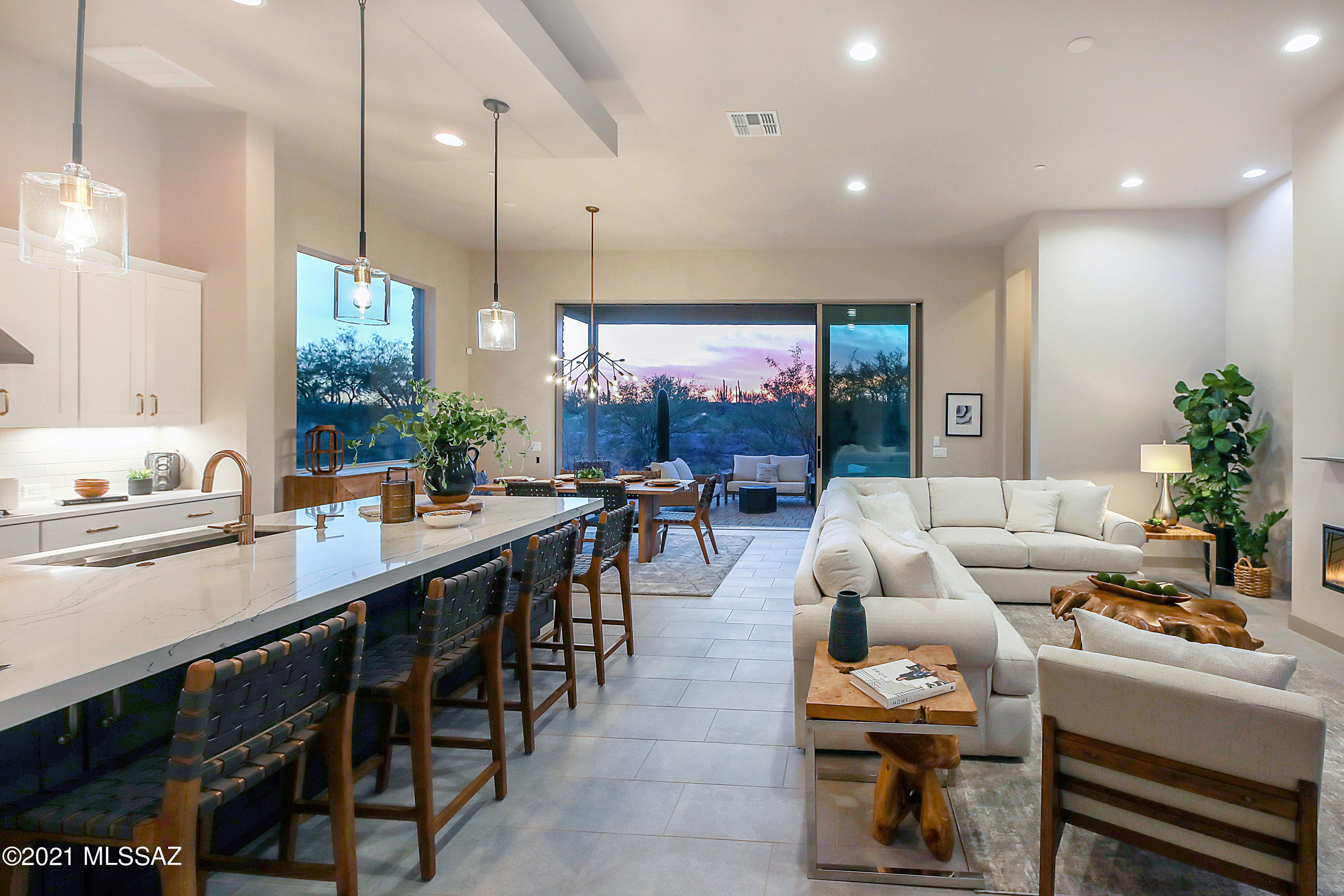 The Enclave At Stone Canyon V - Residential