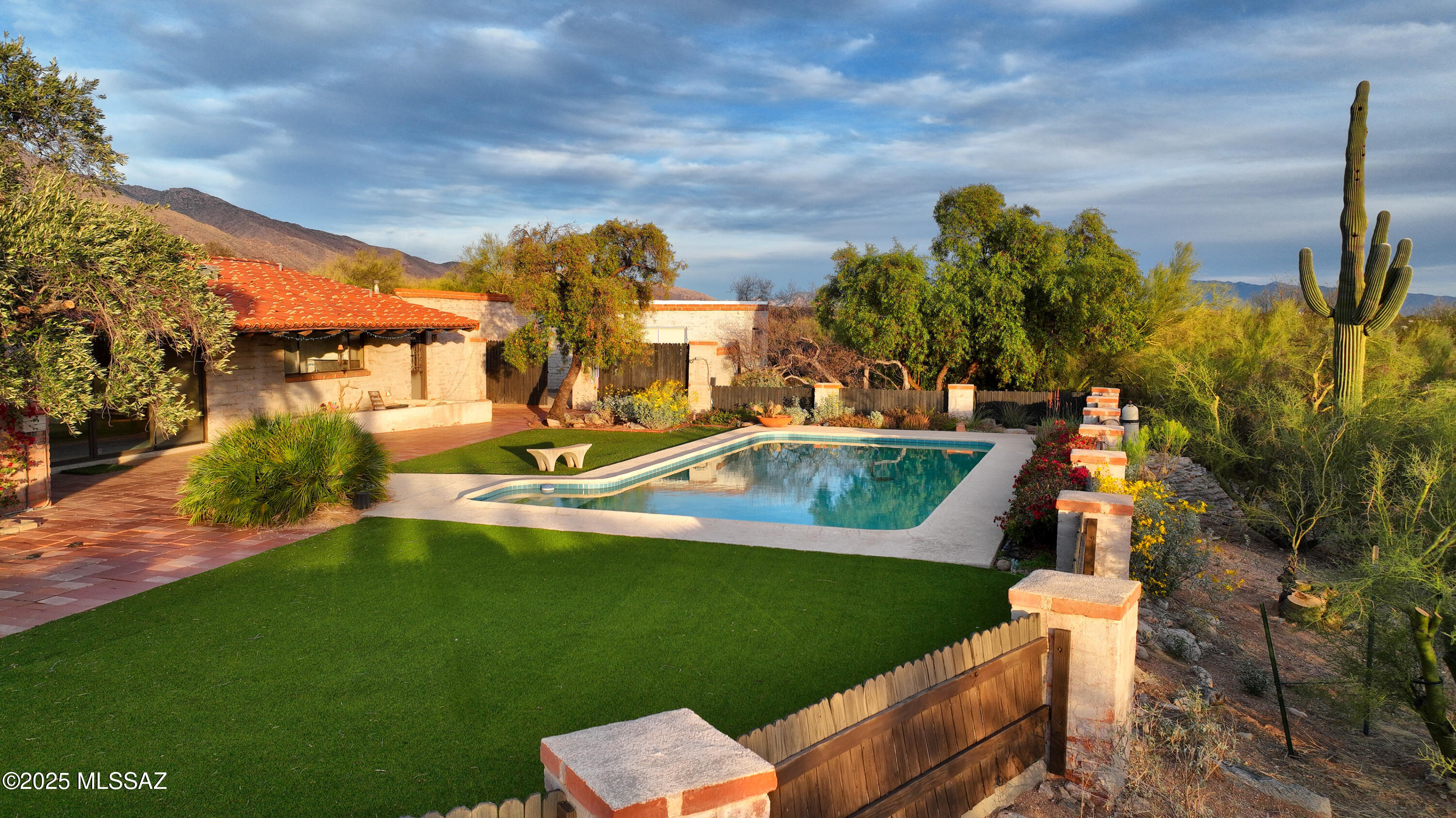 Catalina Foothills Estates NO. 6 (1-54) - Residential
