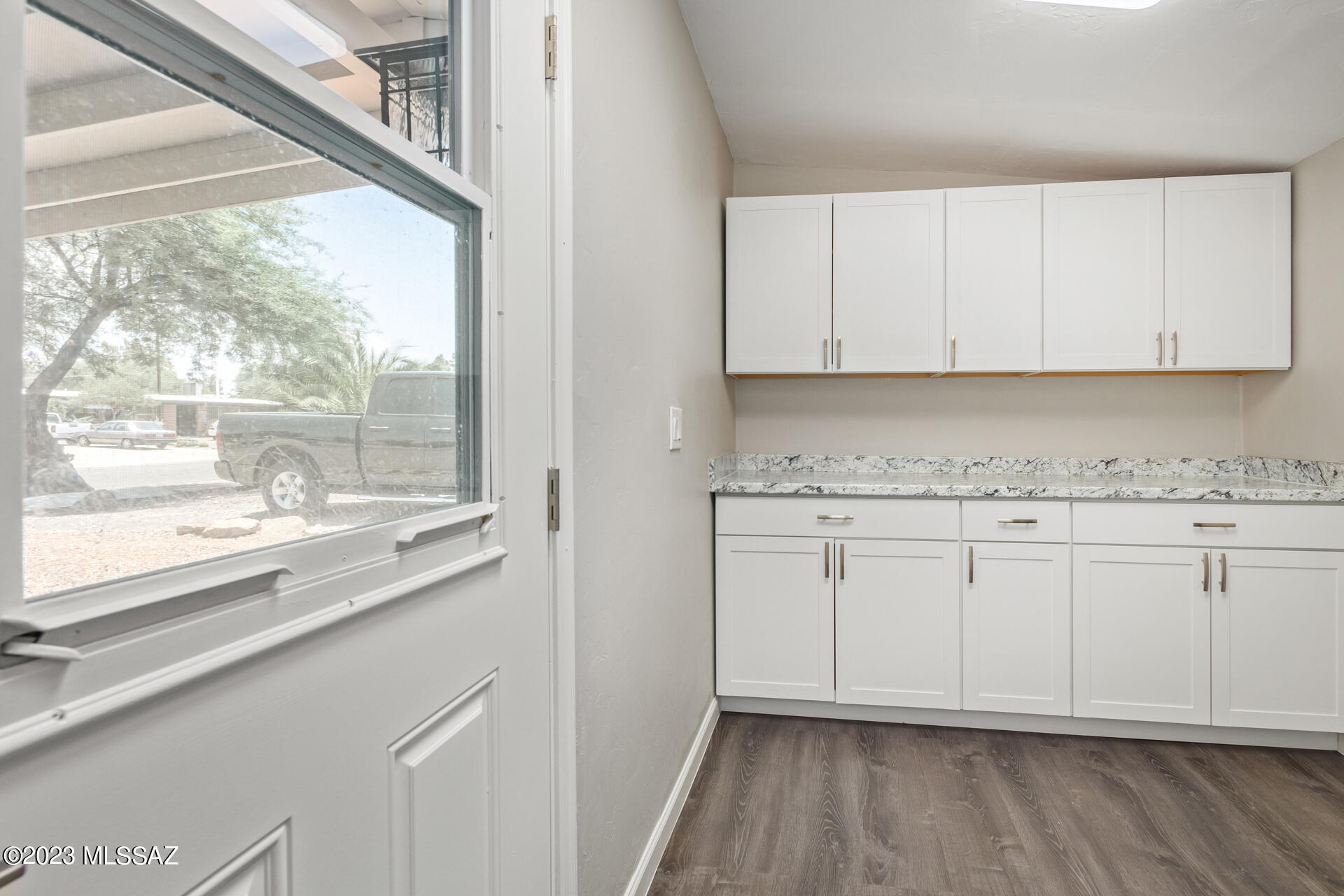 Manana Grande - Residential