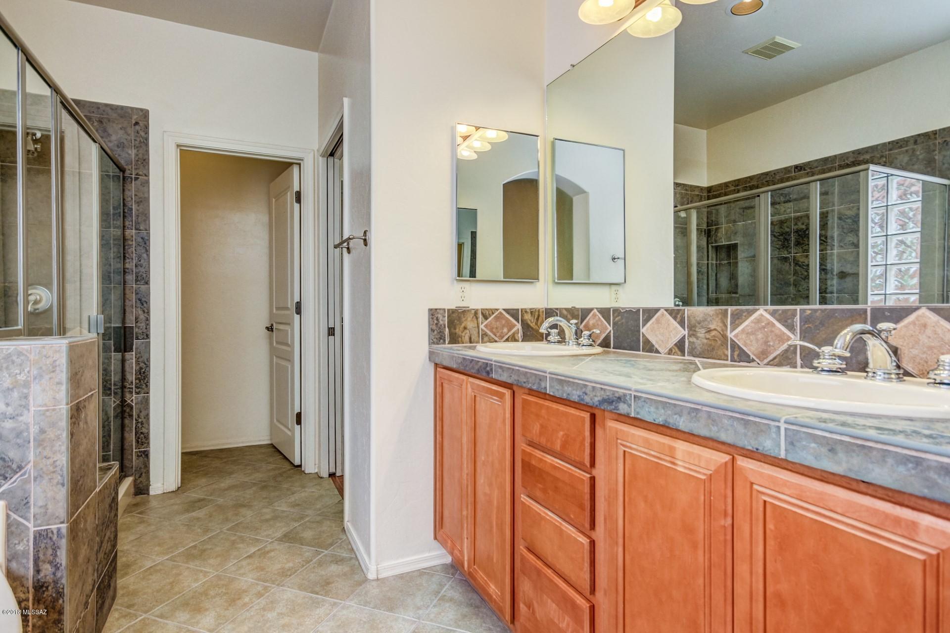 Desert Links (1-48) - Residential