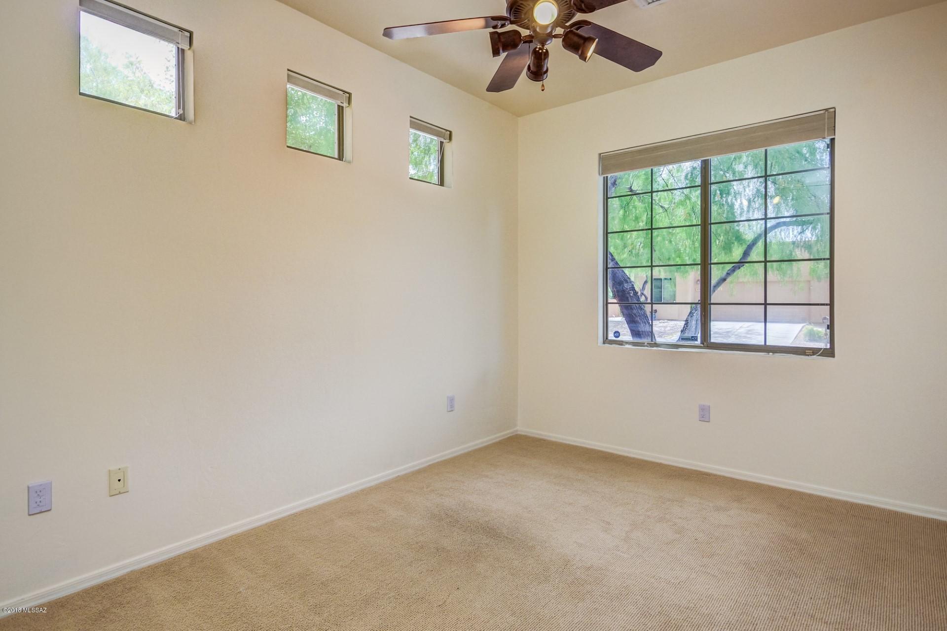 Desert Links (1-48) - Residential