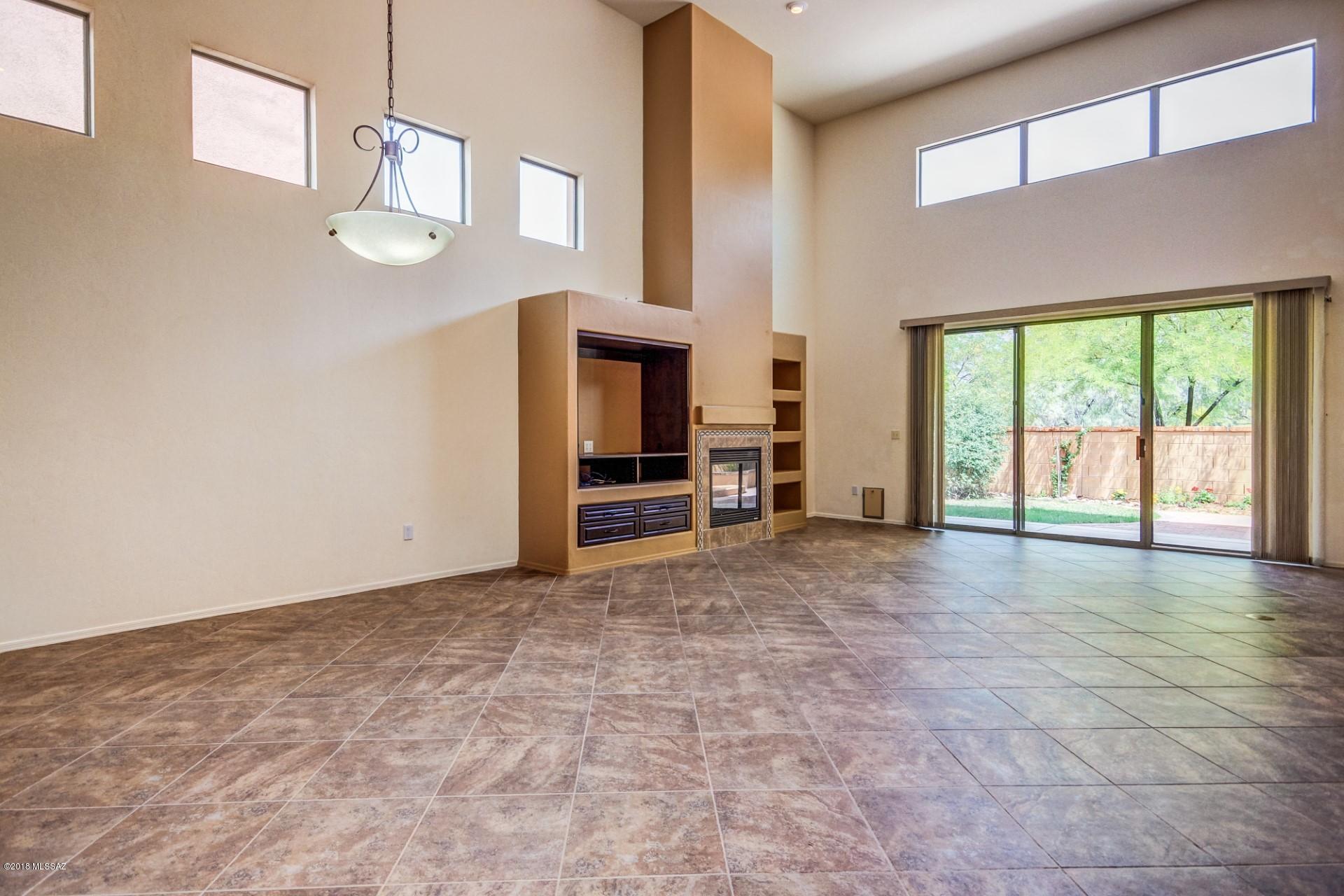 Desert Links (1-48) - Residential