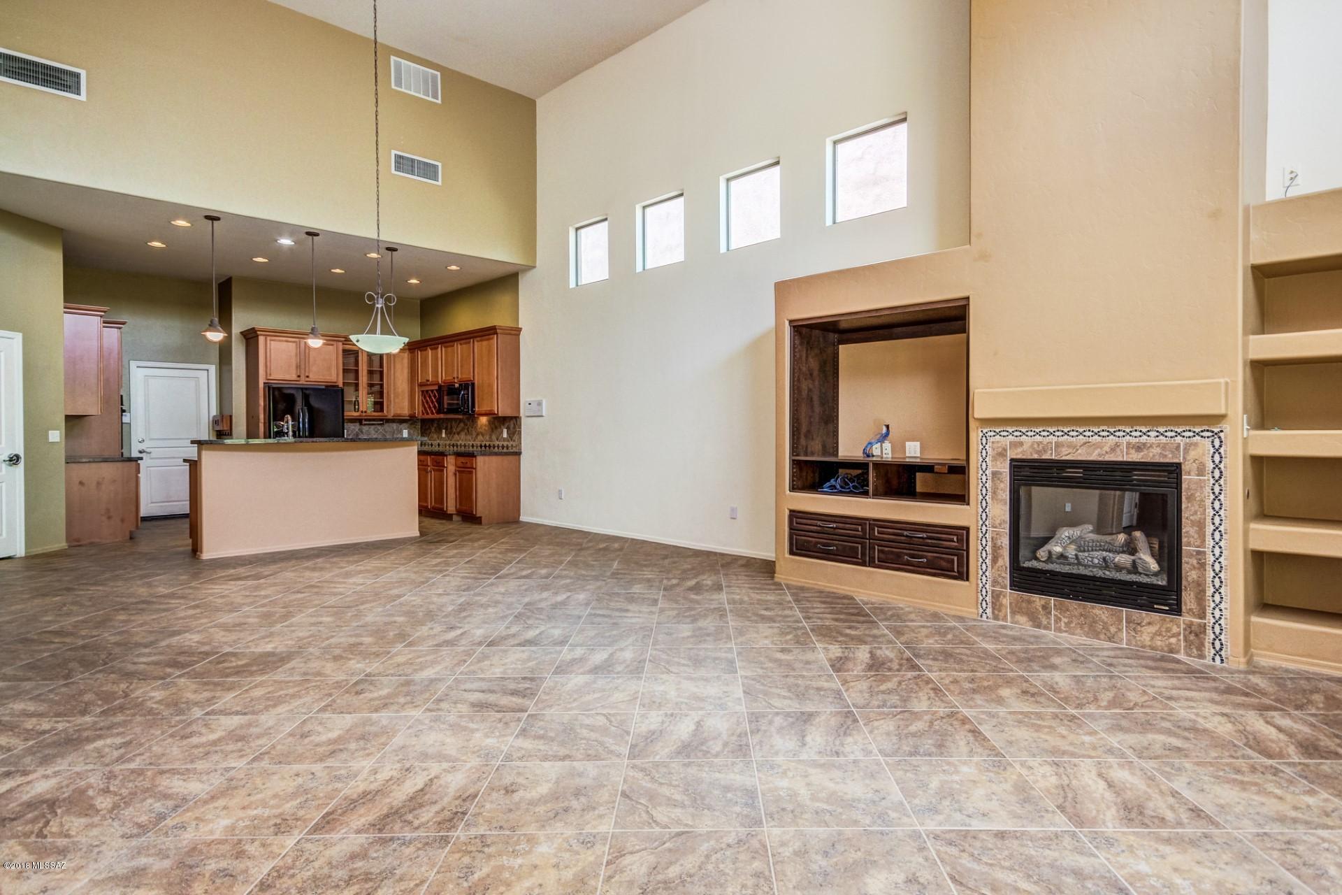 Desert Links (1-48) - Residential