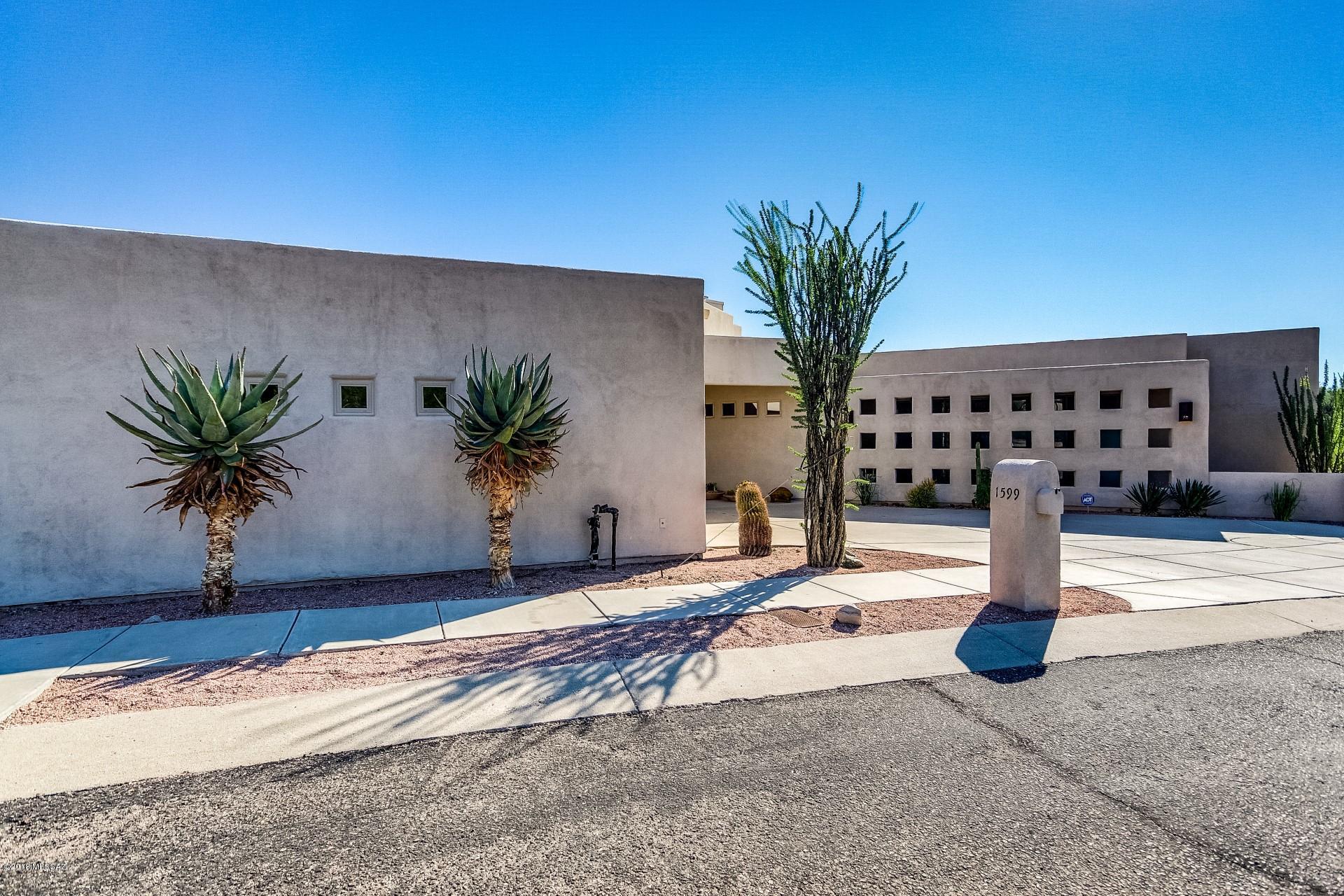 Quail Hollow At Starr Pass (1-34) - Residential