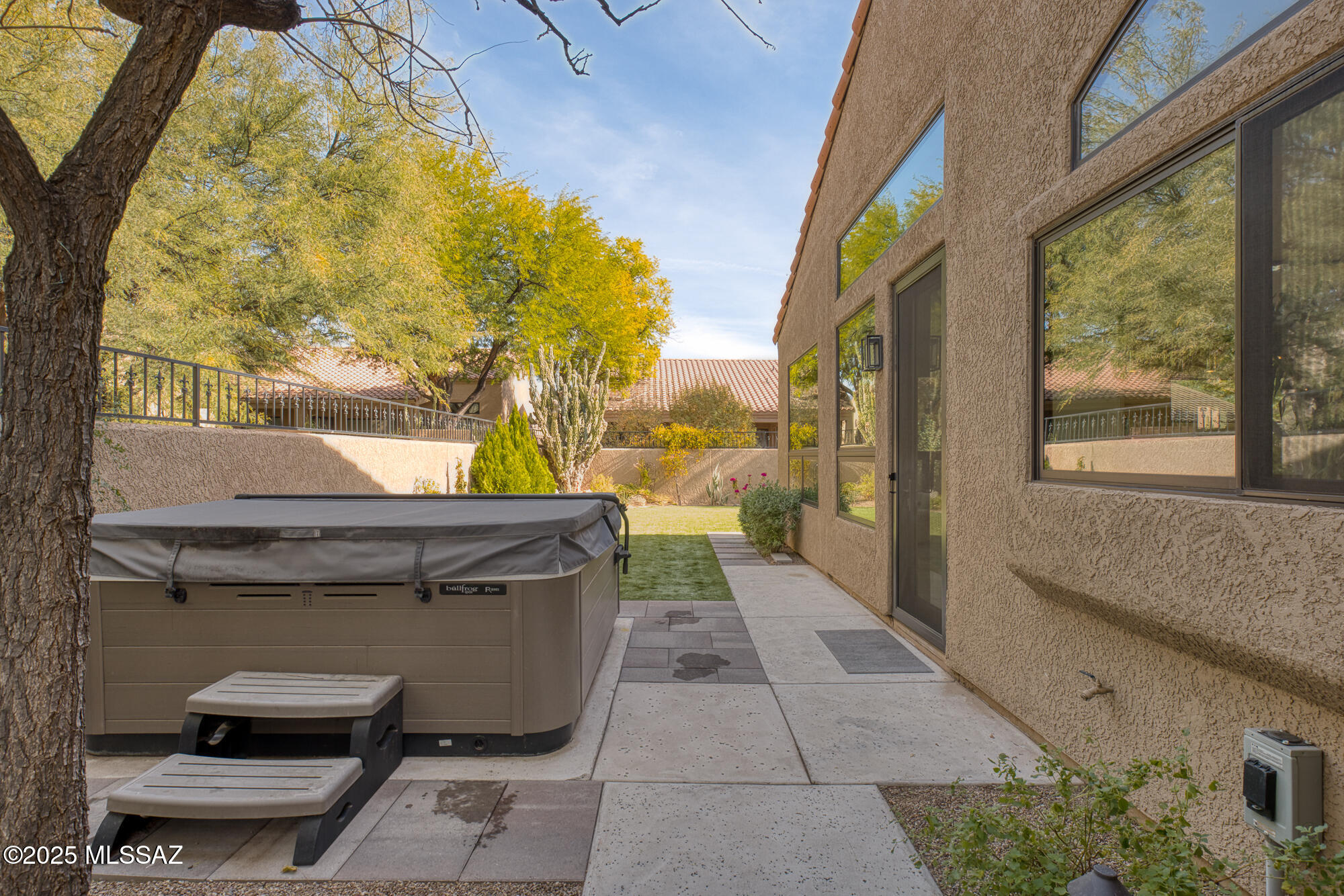 Ventana Canyon Golf Villas - Residential