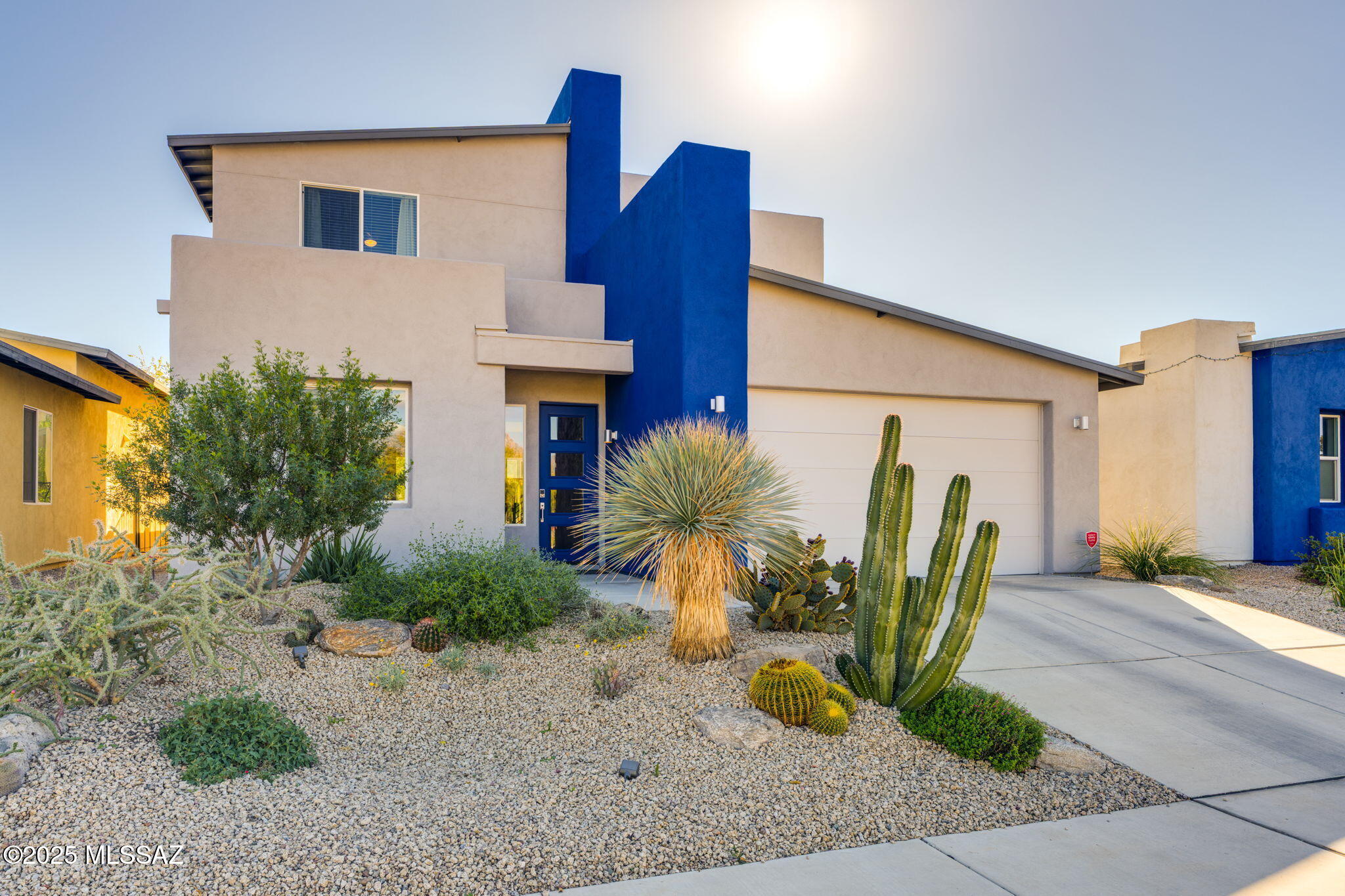 Elementary Place SQ20163230723 - Residential