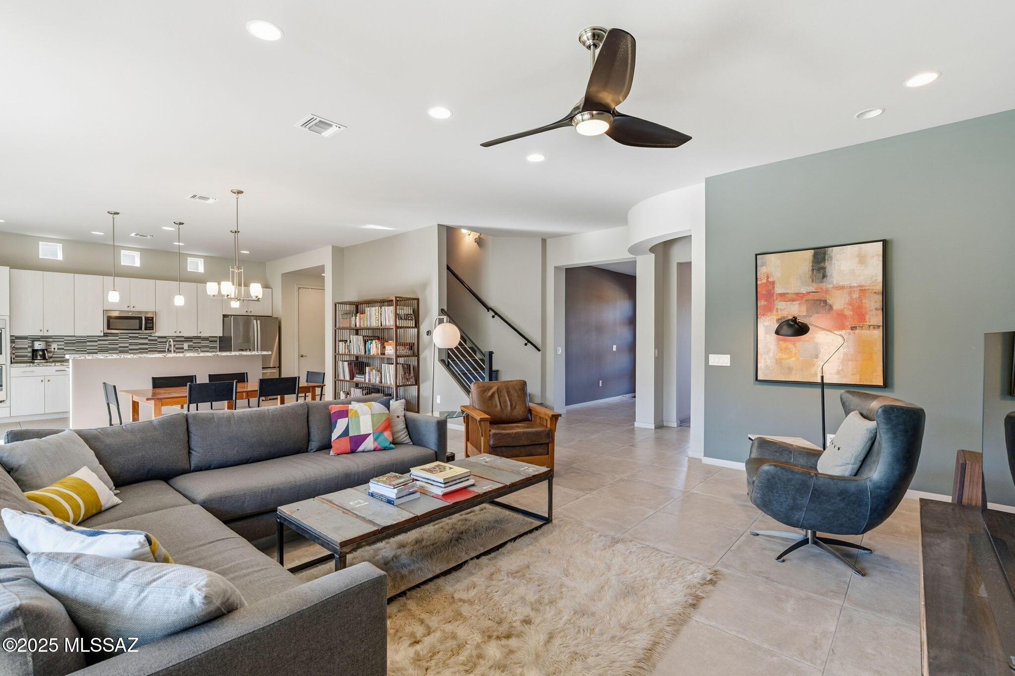 Elementary Place SQ20163230723 - Residential