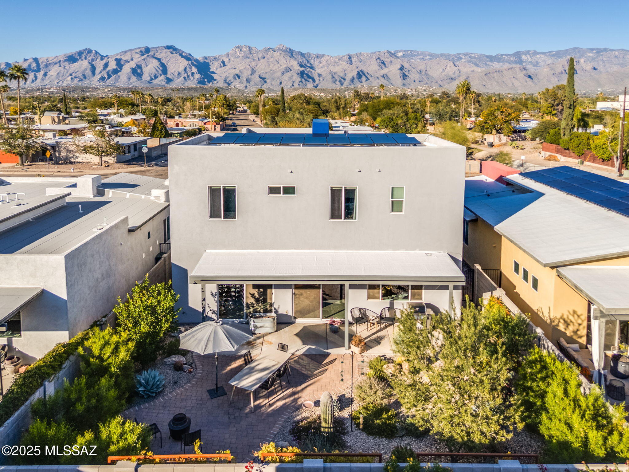 Elementary Place SQ20163230723 - Residential