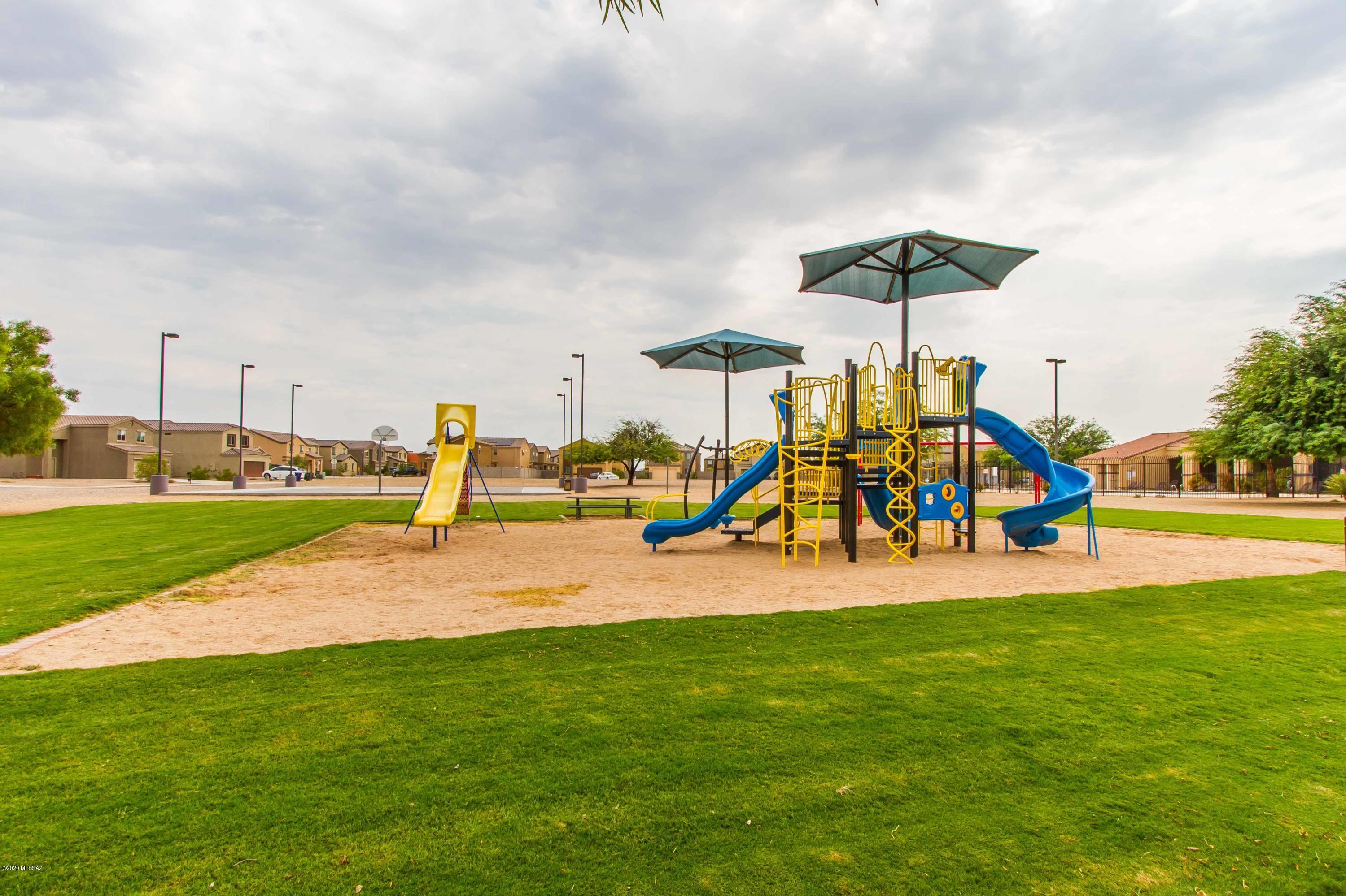 Vista Montana Estates - Residential