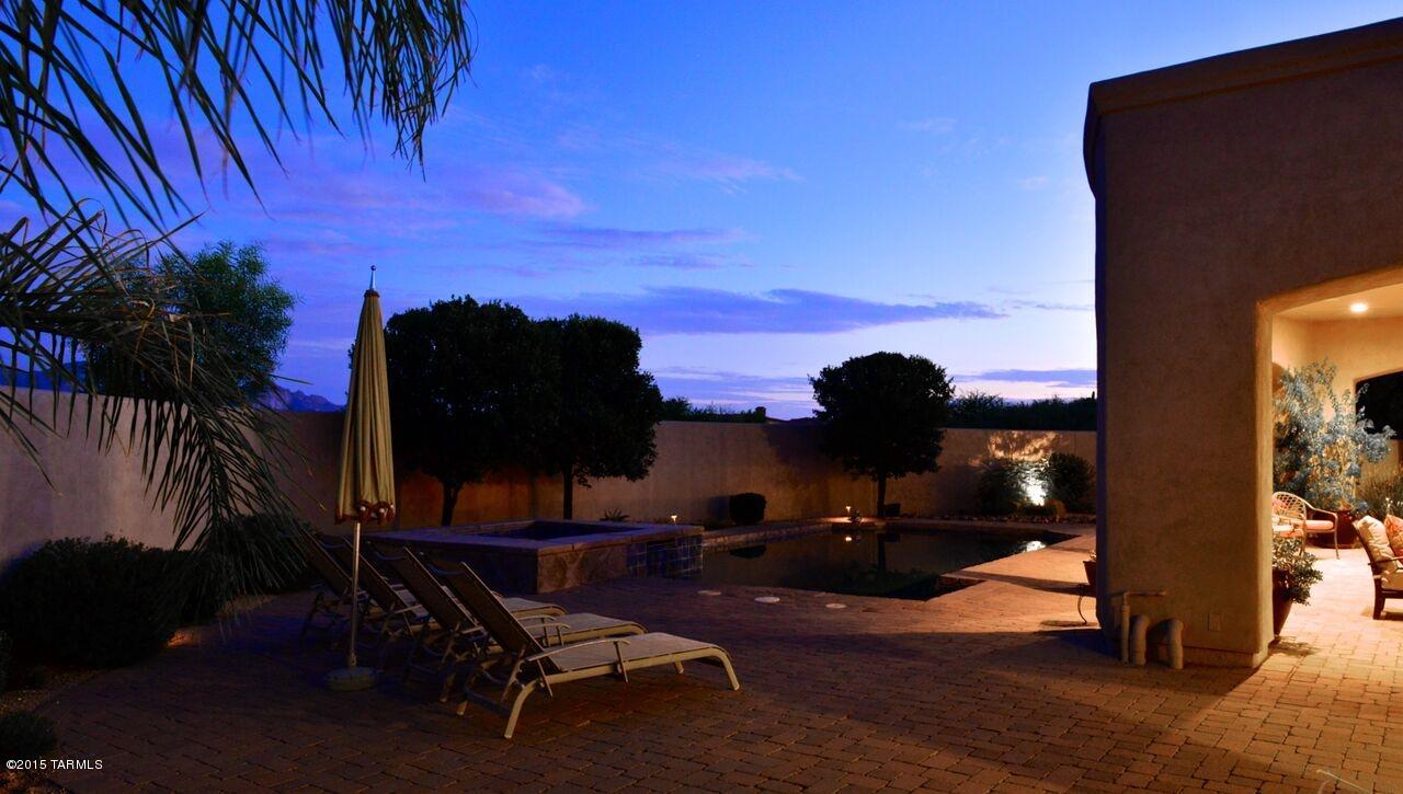 Honey Bee Ridge(The Estates At) - Residential