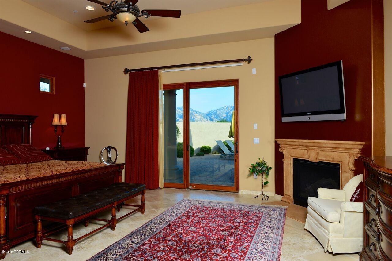 Honey Bee Ridge(The Estates At) - Residential