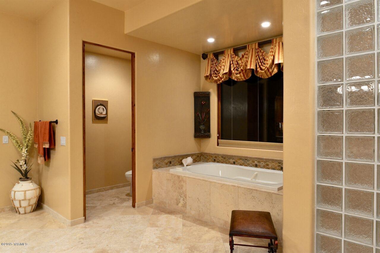Honey Bee Ridge(The Estates At) - Residential