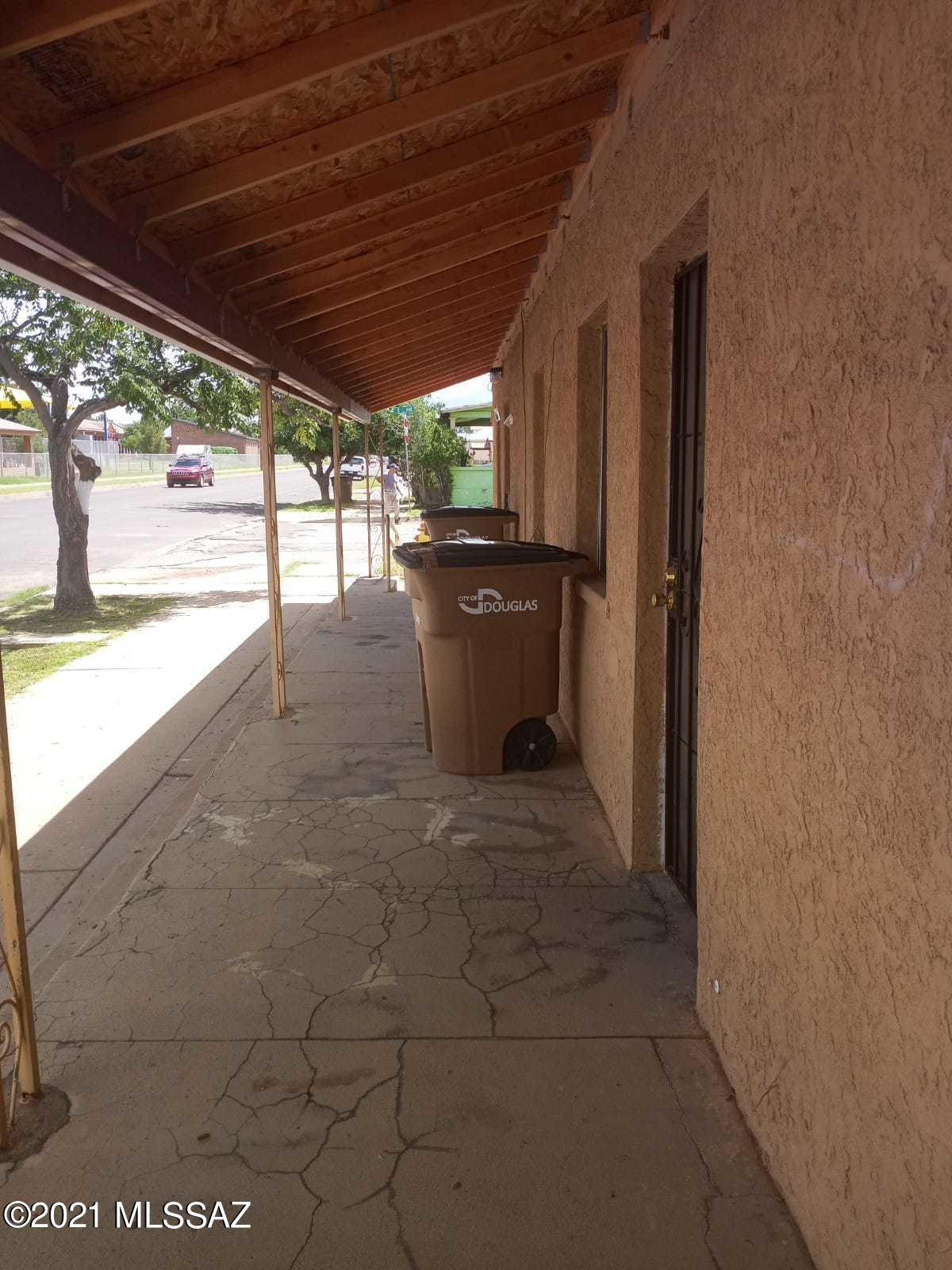 Cochise Townhouse Estates (1) - Residential Income