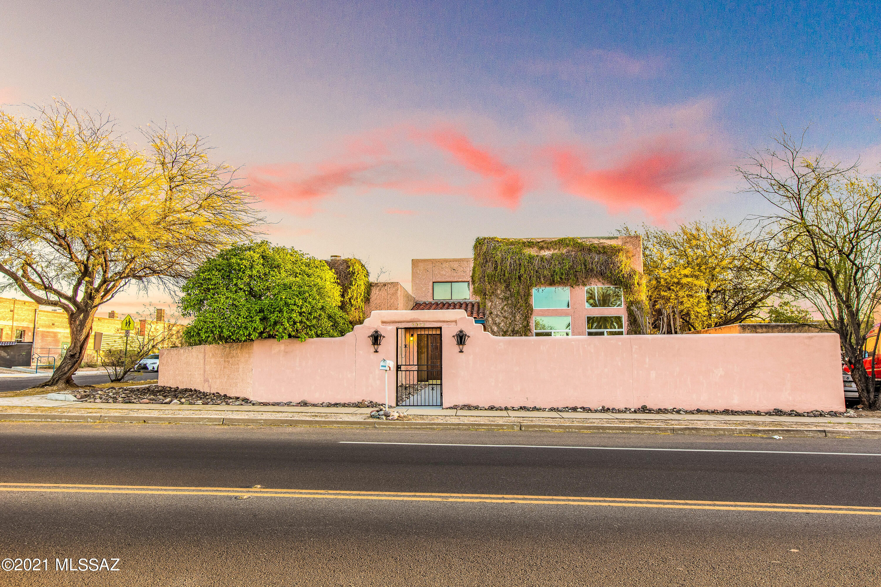 Stately 2-story home on a corner lot in one of the most historic neighborhoods in Tucson, Blenman Elm.  The home features 3 bedrooms, 2 bathrooms, a great room and separate living space with high ceilings where you can enjoy a view of the Catalina Mountains.  This encapsulated lot just under a quarter acre provides a spacious front courtyard, opening to a beautiful double wooden front door and foyer. The private backyard will have you enjoying your days in the outdoors, and your summer's laying by the pool.  It's an entertainers dream! The home is just minutes from Downtown Tucson, the University of Arizona, University Medical Center, and the Arizona Inn.  Homes like this in a historic district are a rare find so come see it before it's gone!