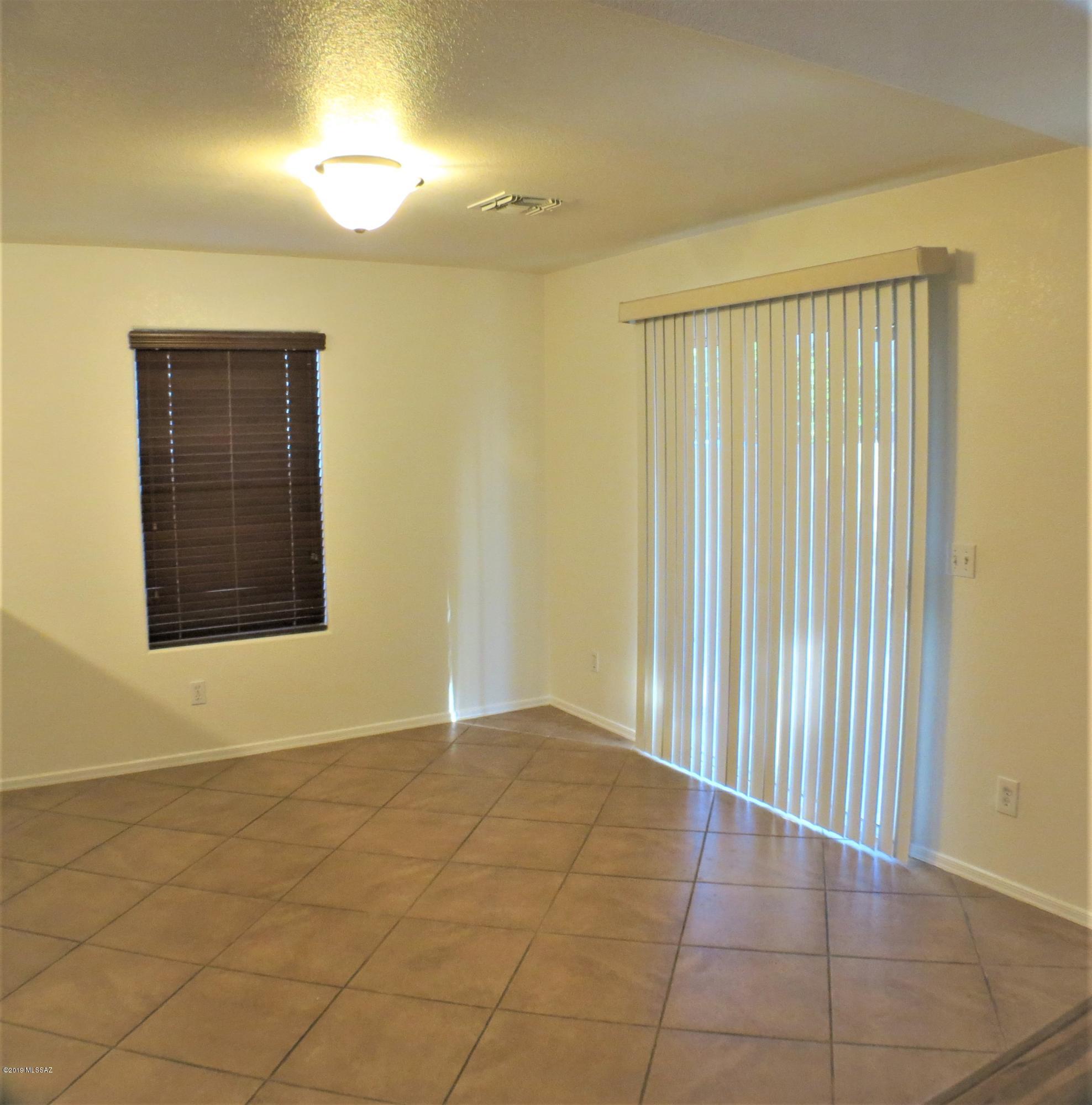 River Terrace (1-76) - Residential Lease