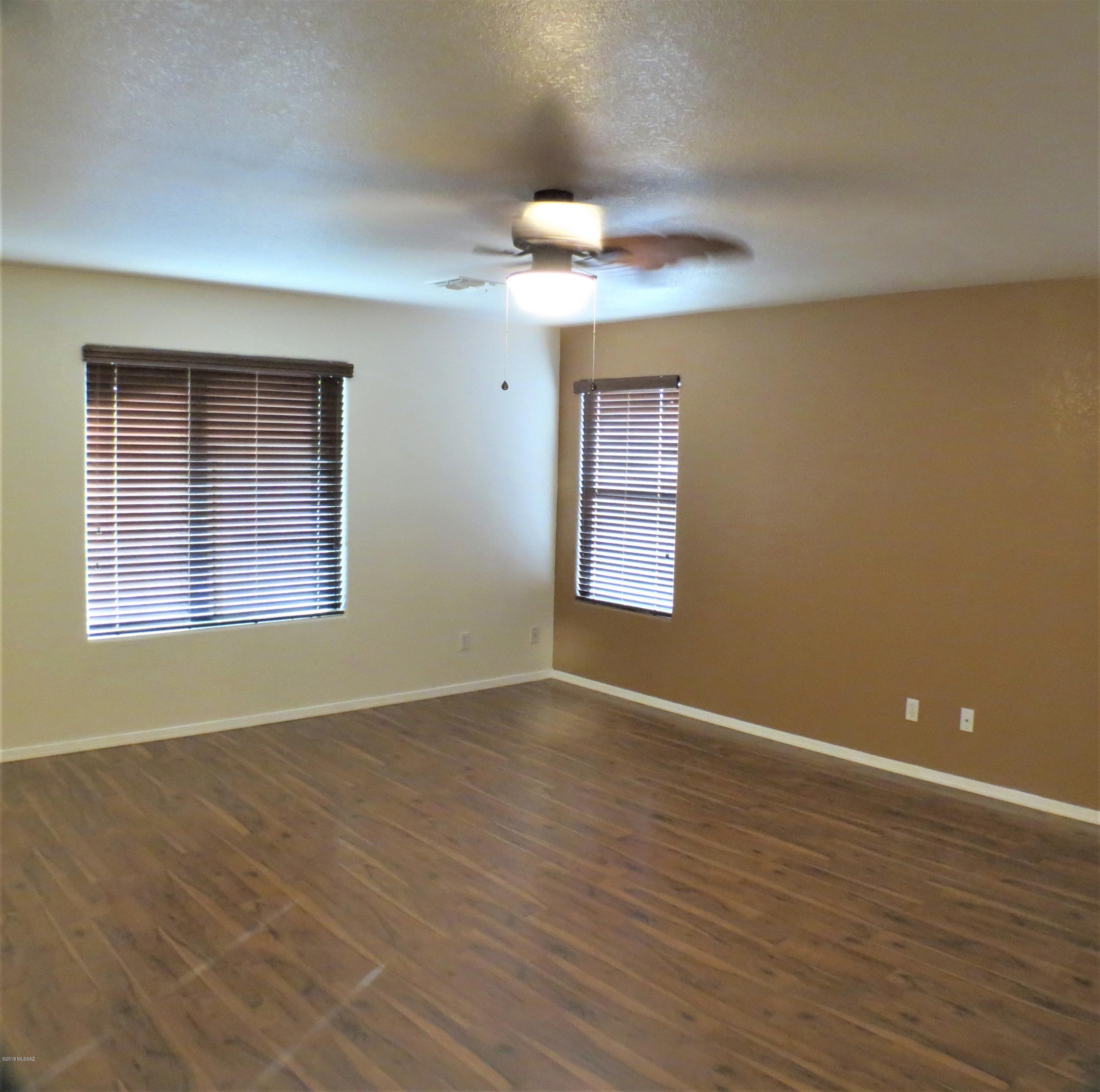River Terrace (1-76) - Residential Lease