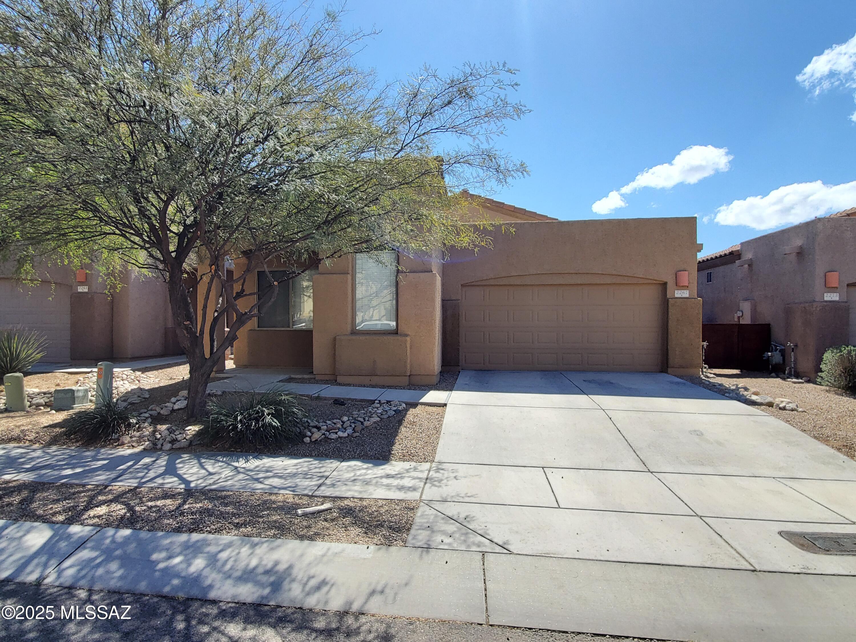 Fabulous 3 bed 2 bath home conveniently located near shopping, top rated Sonoran Science Academy, I-10, River Walk Loop. Front landscaping maintained by HOA (Owner Pays), community park and pool!

* $50 application fee
* no criminal record
* Income requirements (3x monthly rent at minimum)
* No past broken leases or evictions
* Pets ok (2 pet max, extra $25/month, 50lbs max, no aggressive breeds, $200 pet deposit)
* Renters Insurance required
* All Appliances included