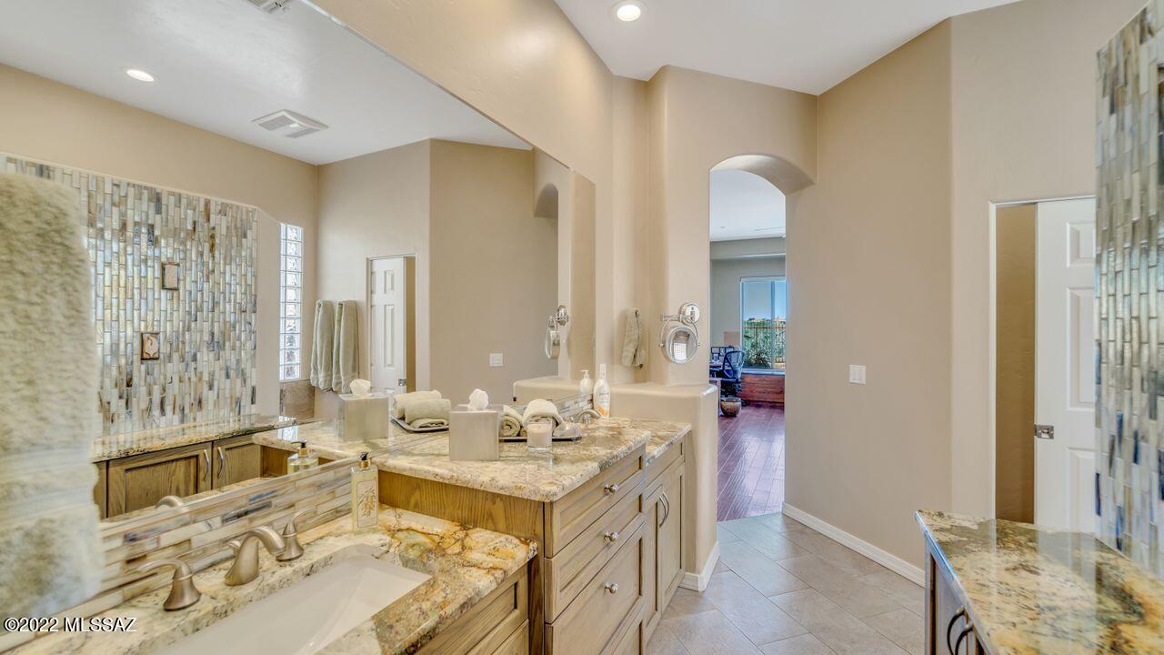 Bluffs at Dove Mountain Phase II - Residential