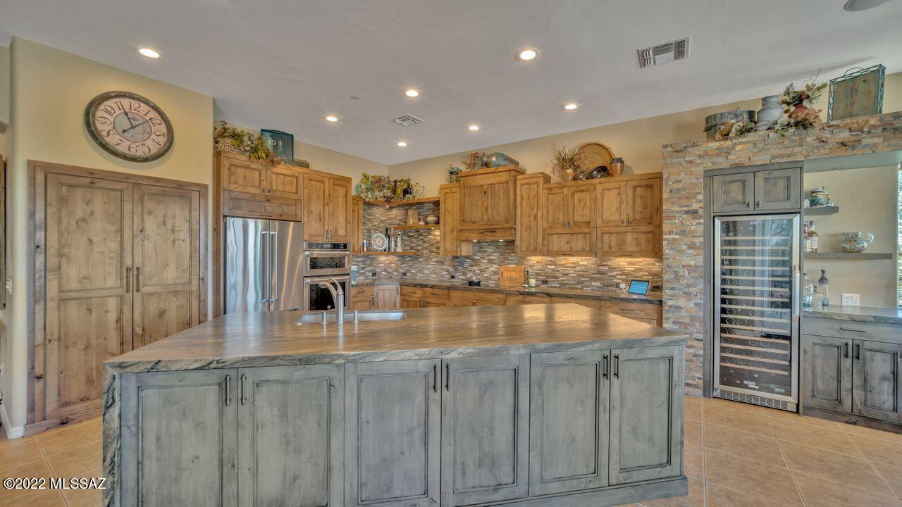 Bluffs at Dove Mountain Phase II - Residential