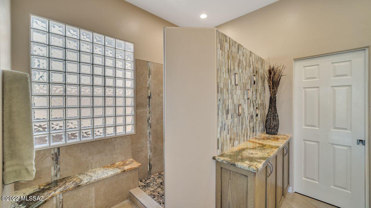Bluffs at Dove Mountain Phase II - Residential