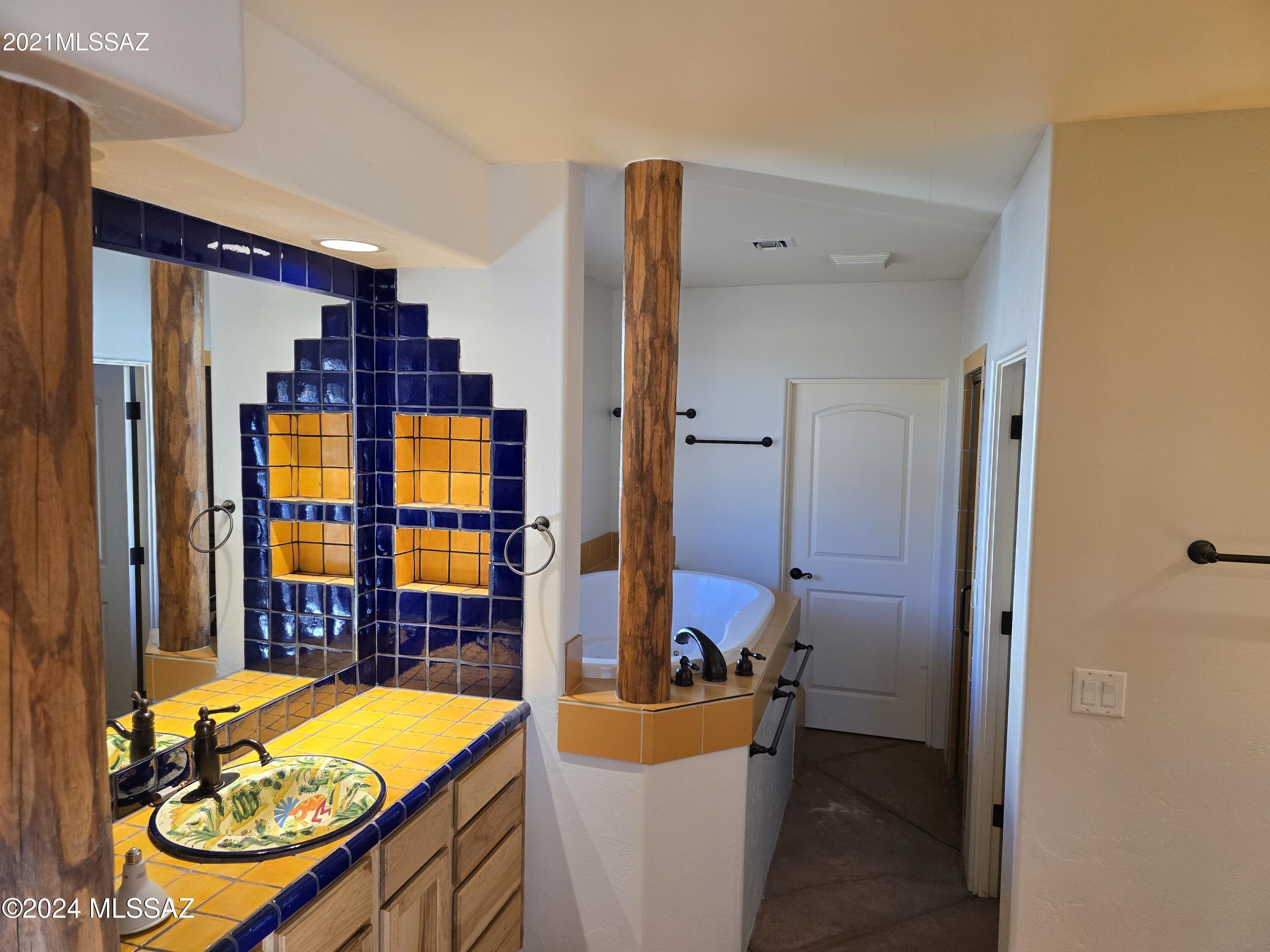 Hayhook Ranch - Residential