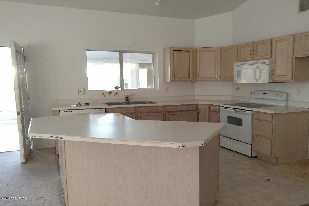 Canada Heights(1-68) - Residential