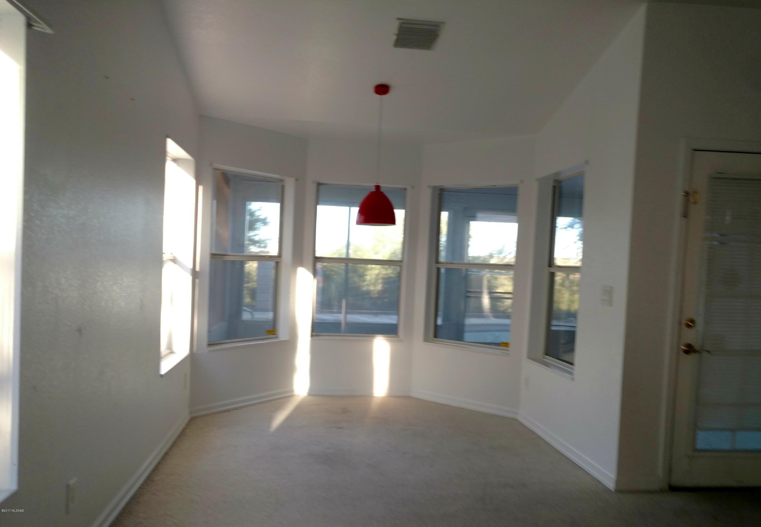 Canada Heights(1-68) - Residential