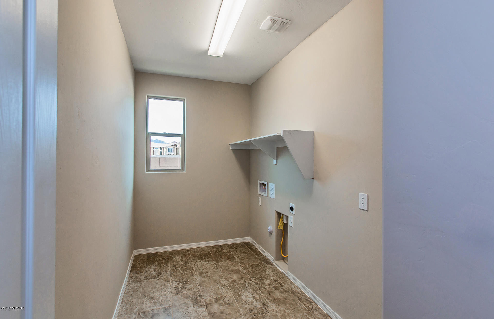 Camino De Oeste SQ20171600112 - Residential