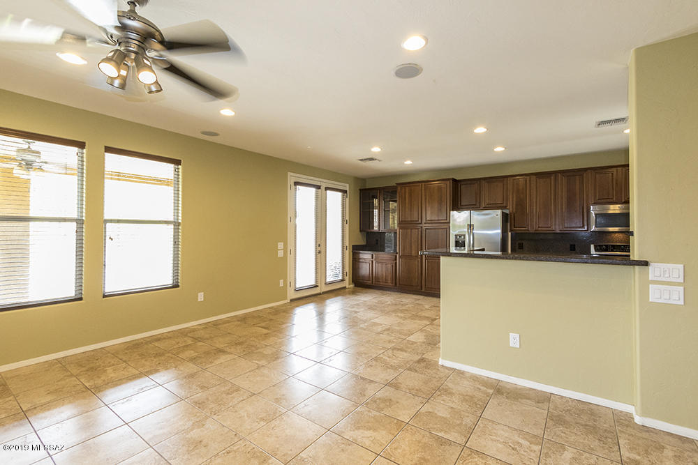 Mariposa Trail - Residential