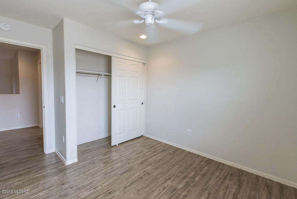 Mariposa Trail - Residential