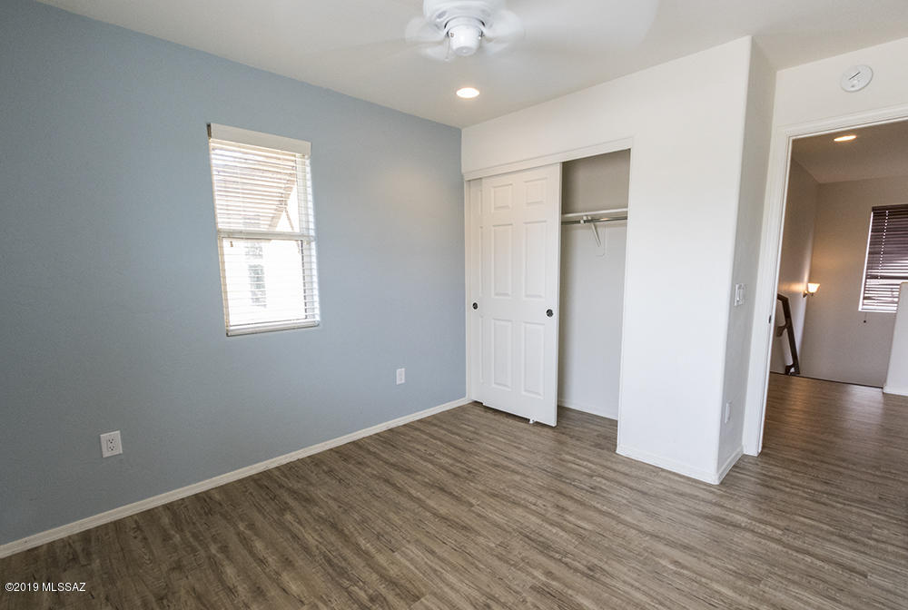 Mariposa Trail - Residential