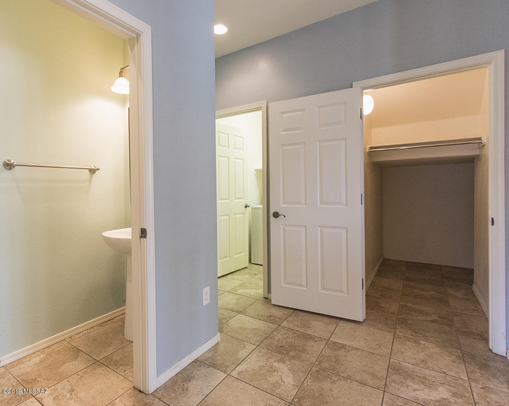 Mariposa Trail - Residential