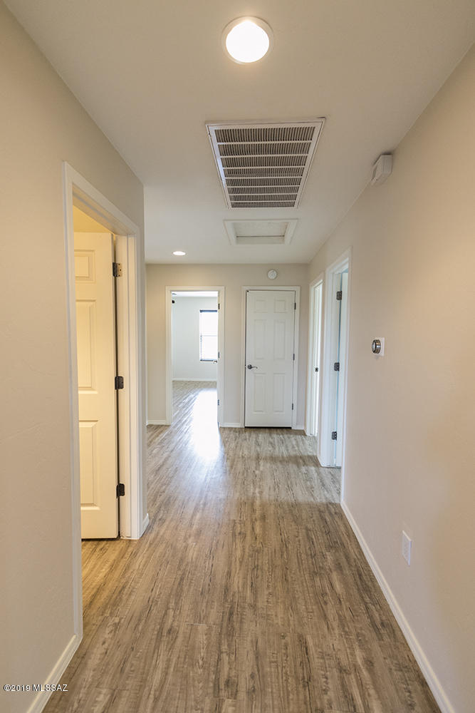 Mariposa Trail - Residential