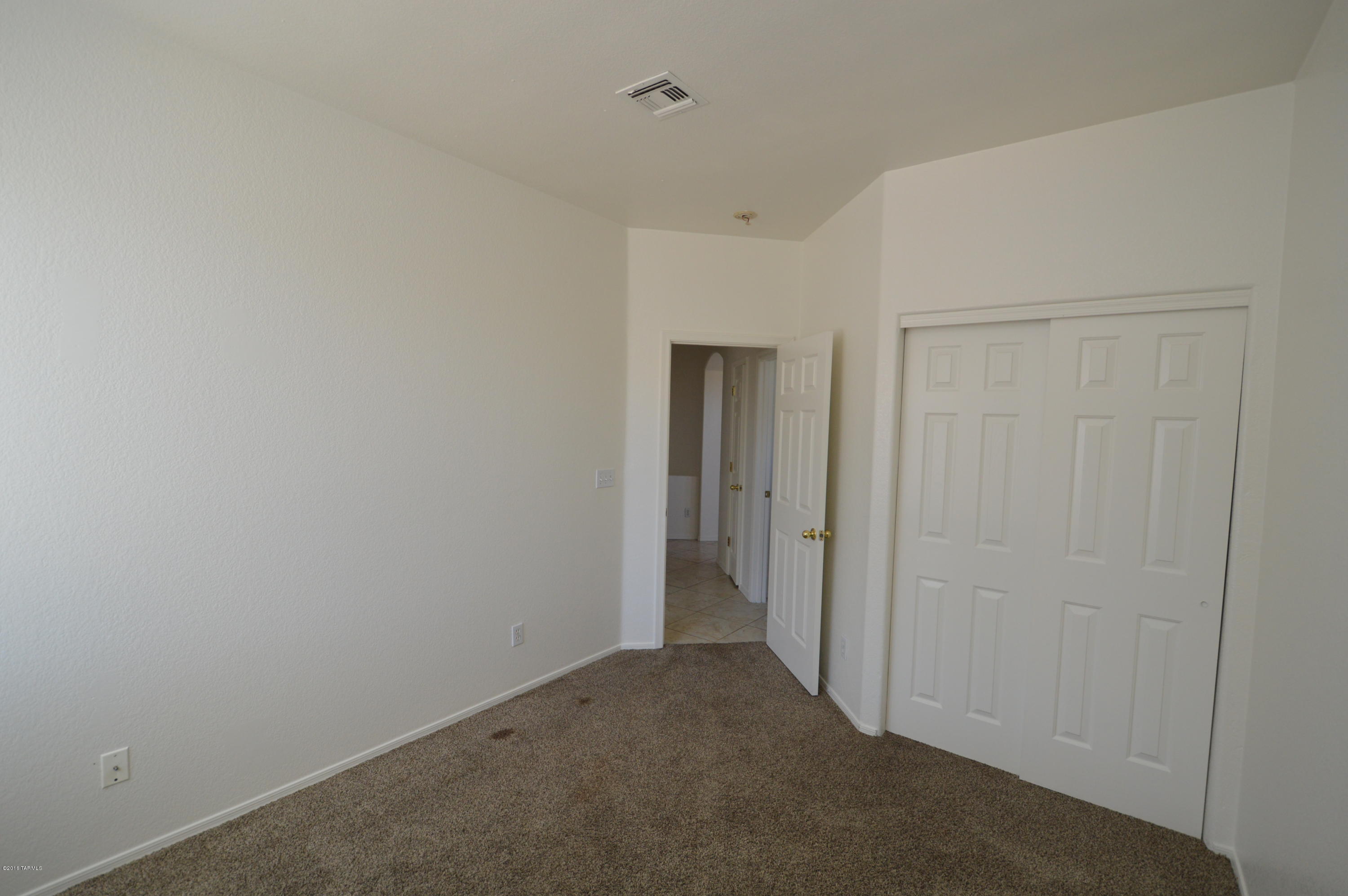 Desert Cove Estates (1-41) - Residential Lease