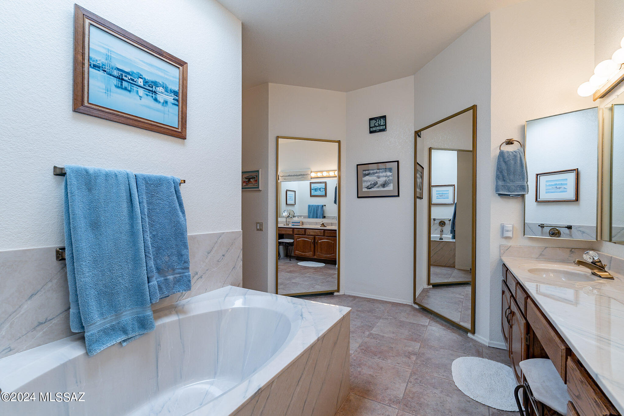Canoa Hills Townhomes (65-143) - Residential