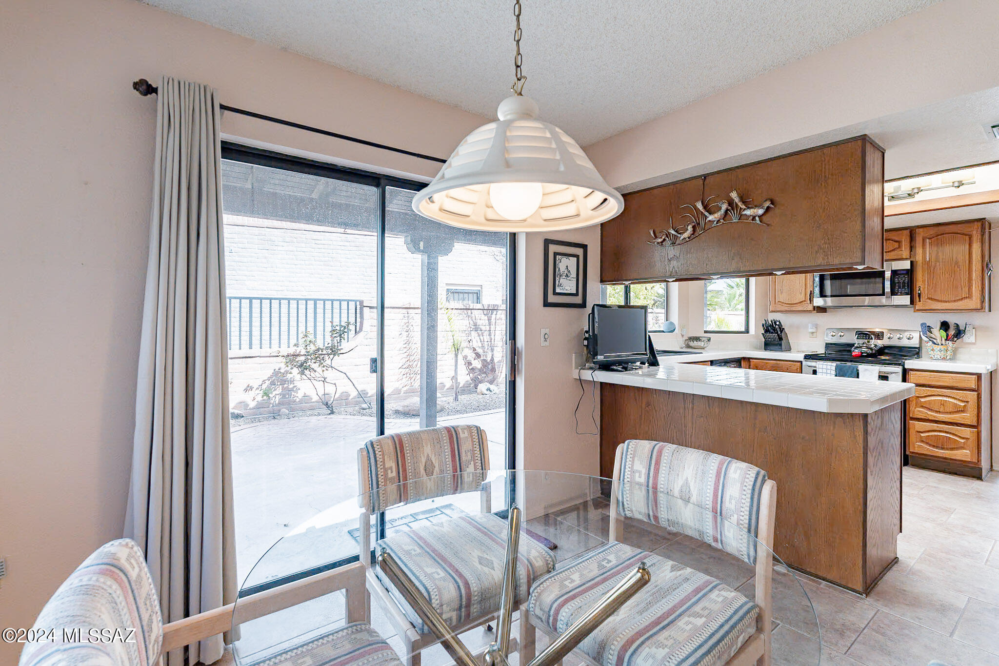 Canoa Hills Townhomes (65-143) - Residential