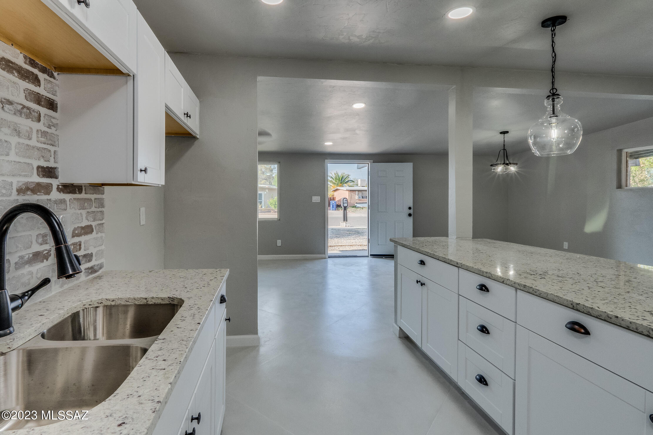 Cottonwood Manor - Residential