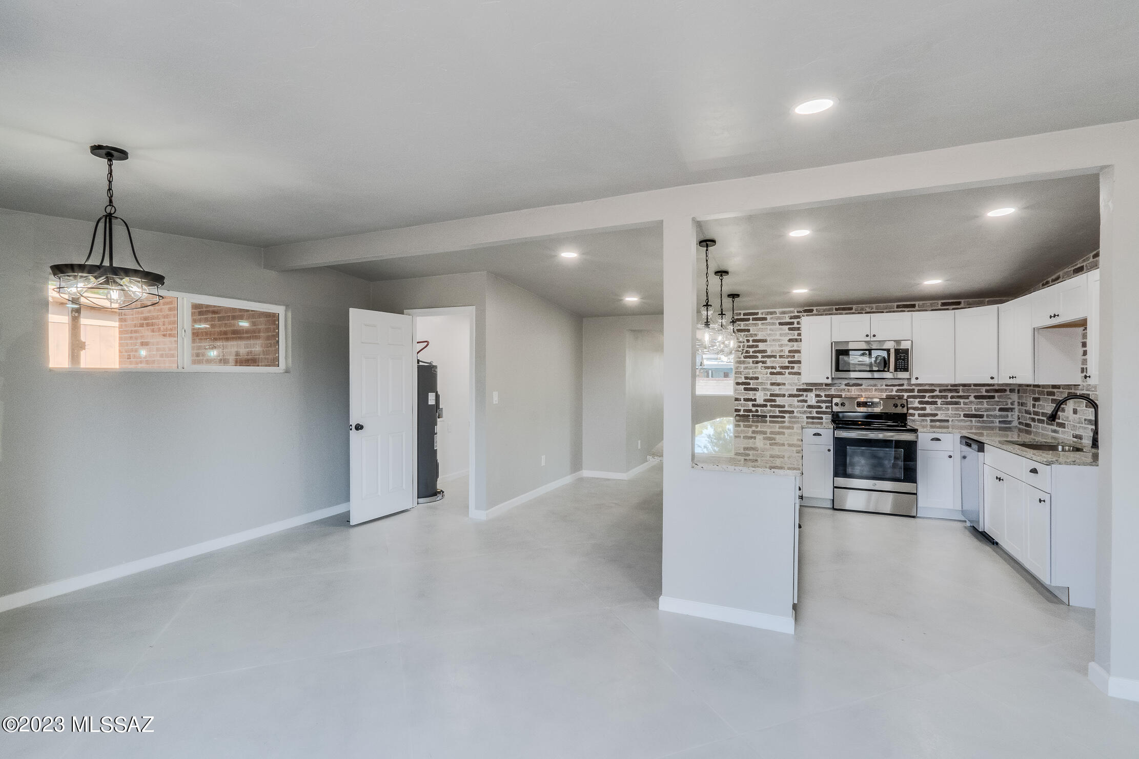 Cottonwood Manor - Residential
