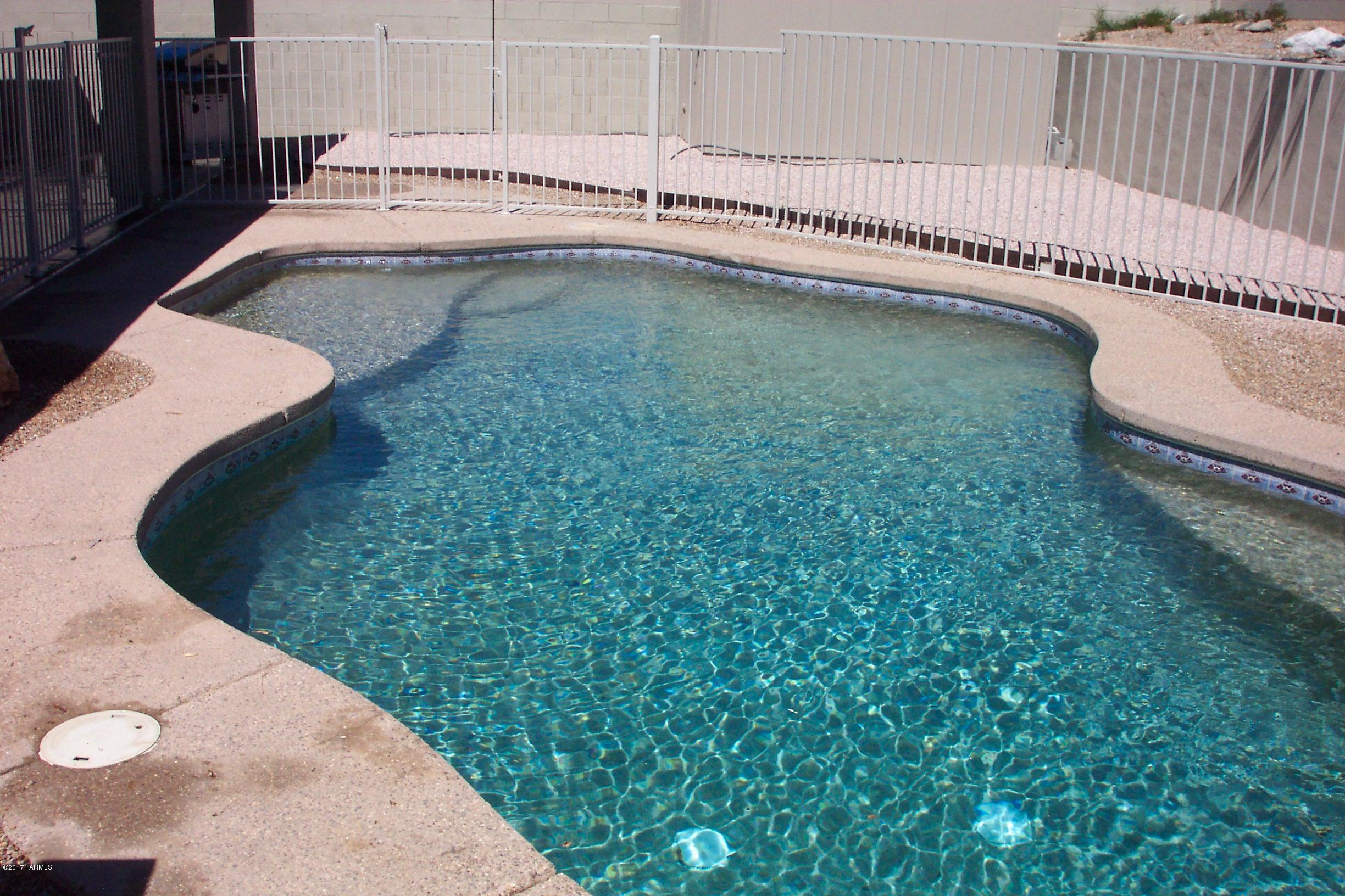 A beautiful 3 bedrooms and a Den with a Pool.Freshly painted IN and OUT. Pebble tech Pool.Brand new Ceramic tiles throughout the entire home with hardwood floors in two bedrooms. Ceiling fans in all rooms. Brand new kitchen stainless steel appliances(Stove, Microwave, and dishwasher).Two car garage. A Must see.
Owner is licensed to sell real estate in Az . Owner/Agent