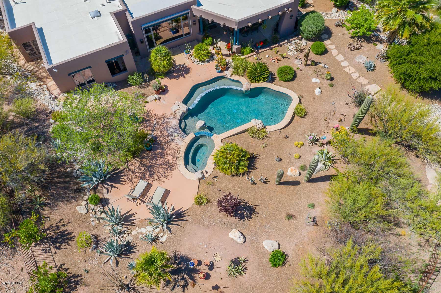 Catalina Foothills Estates NO. 10 (1-72) - Residential