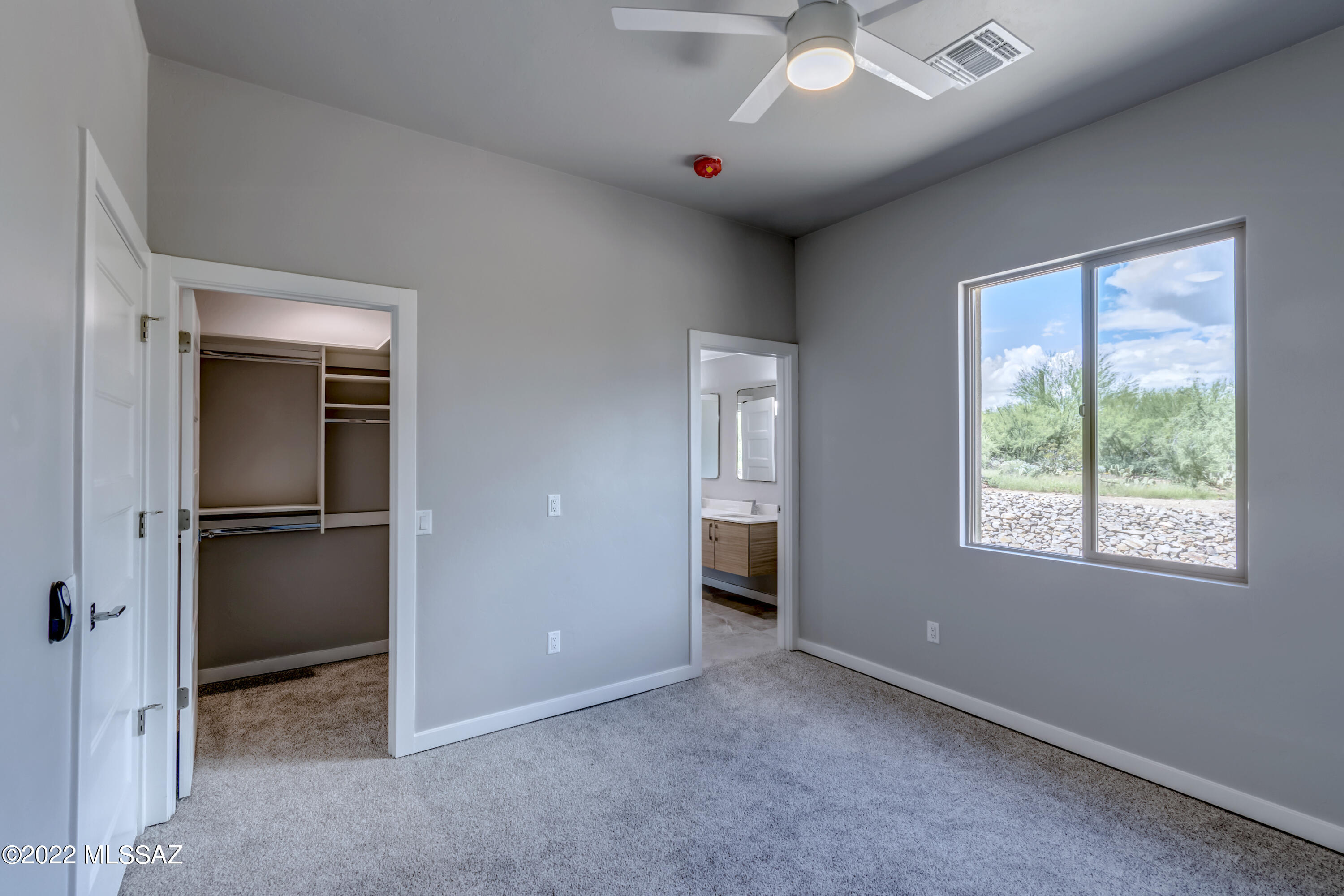Coyote Creek (1-395) - Residential
