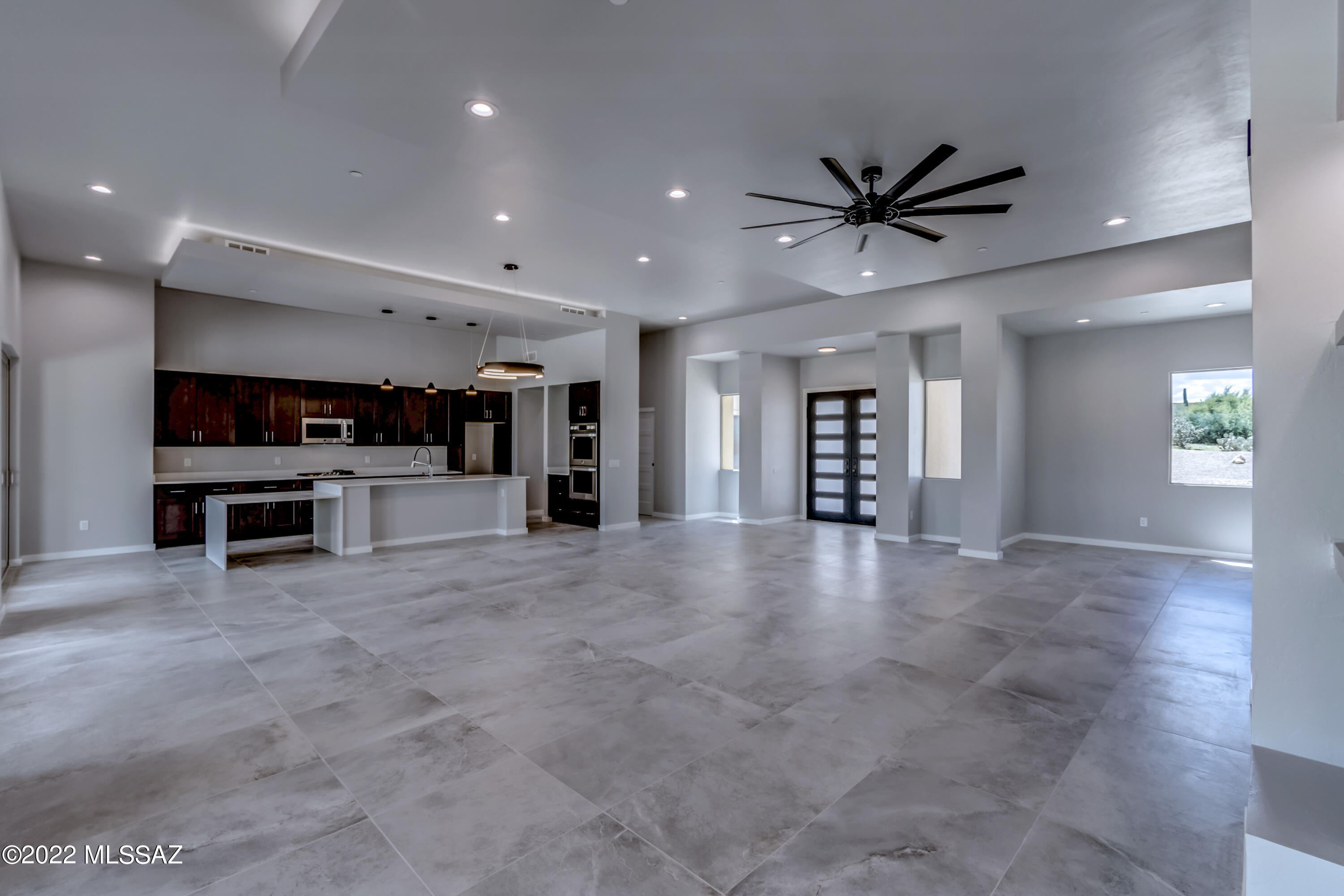 Coyote Creek (1-395) - Residential